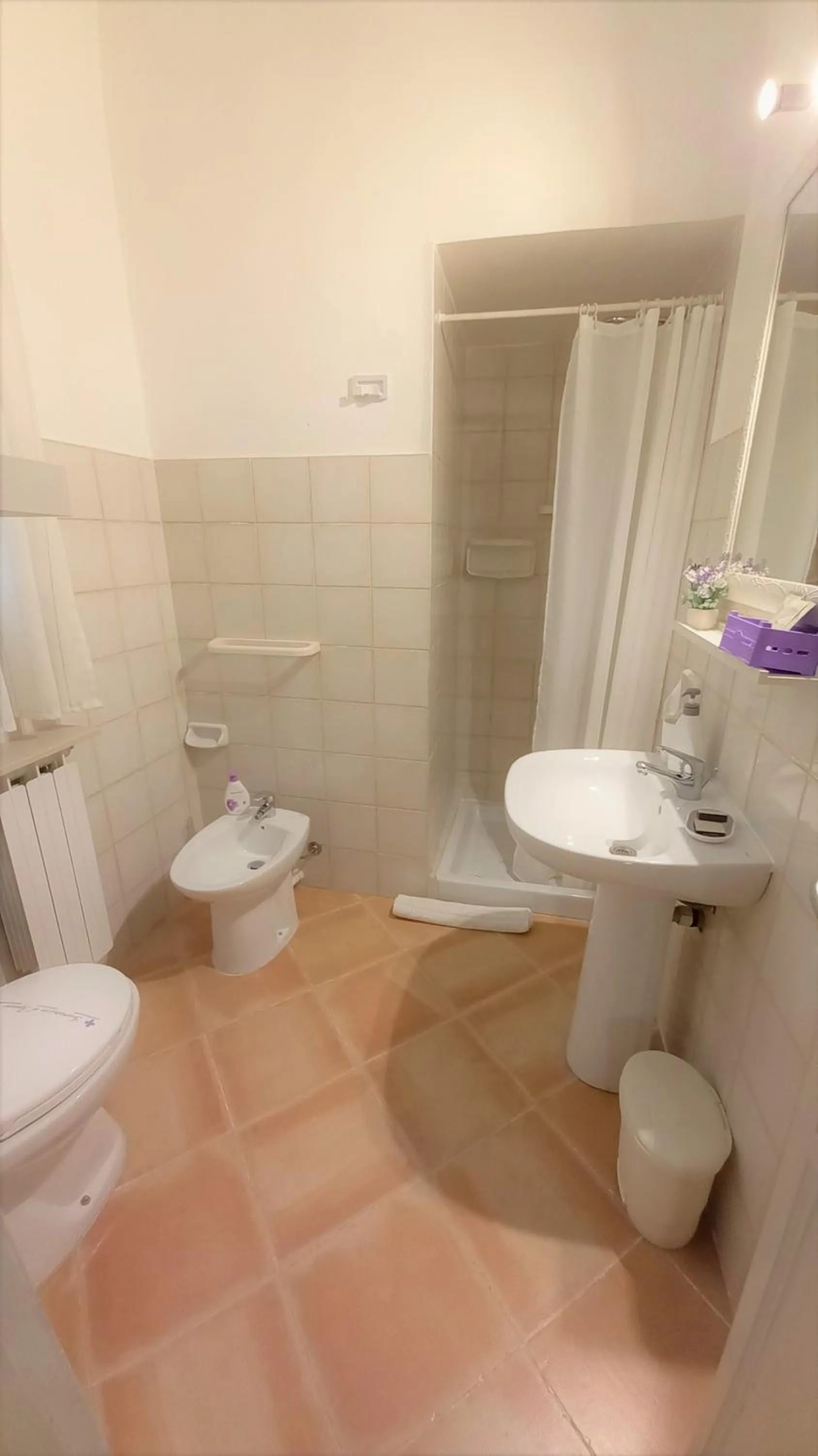 Shower in BED&BOOK Palazzo Cutelli