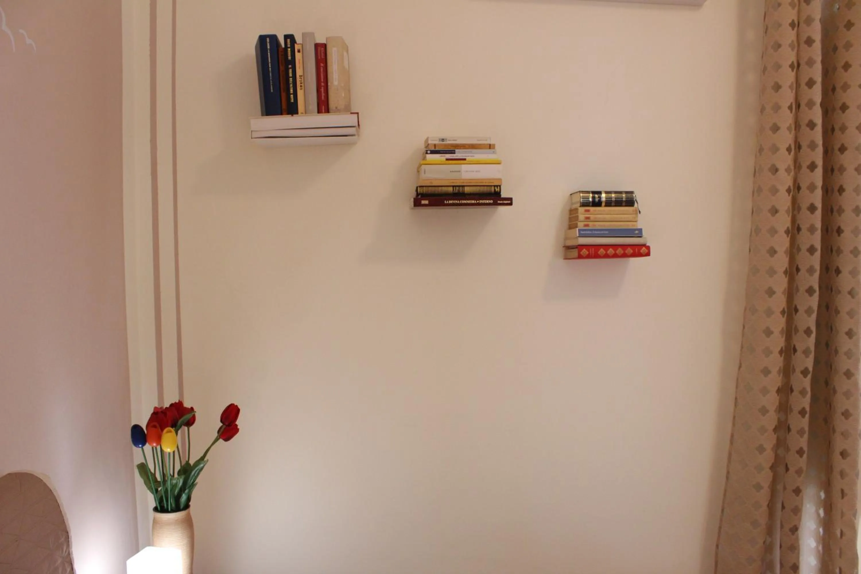 Decorative detail in BED&BOOK Palazzo Cutelli