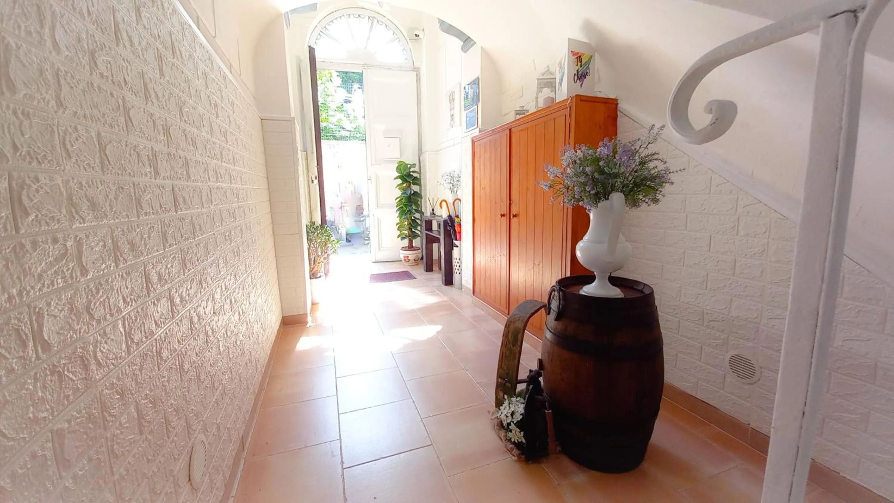 Lobby or reception in BED&BOOK Palazzo Cutelli