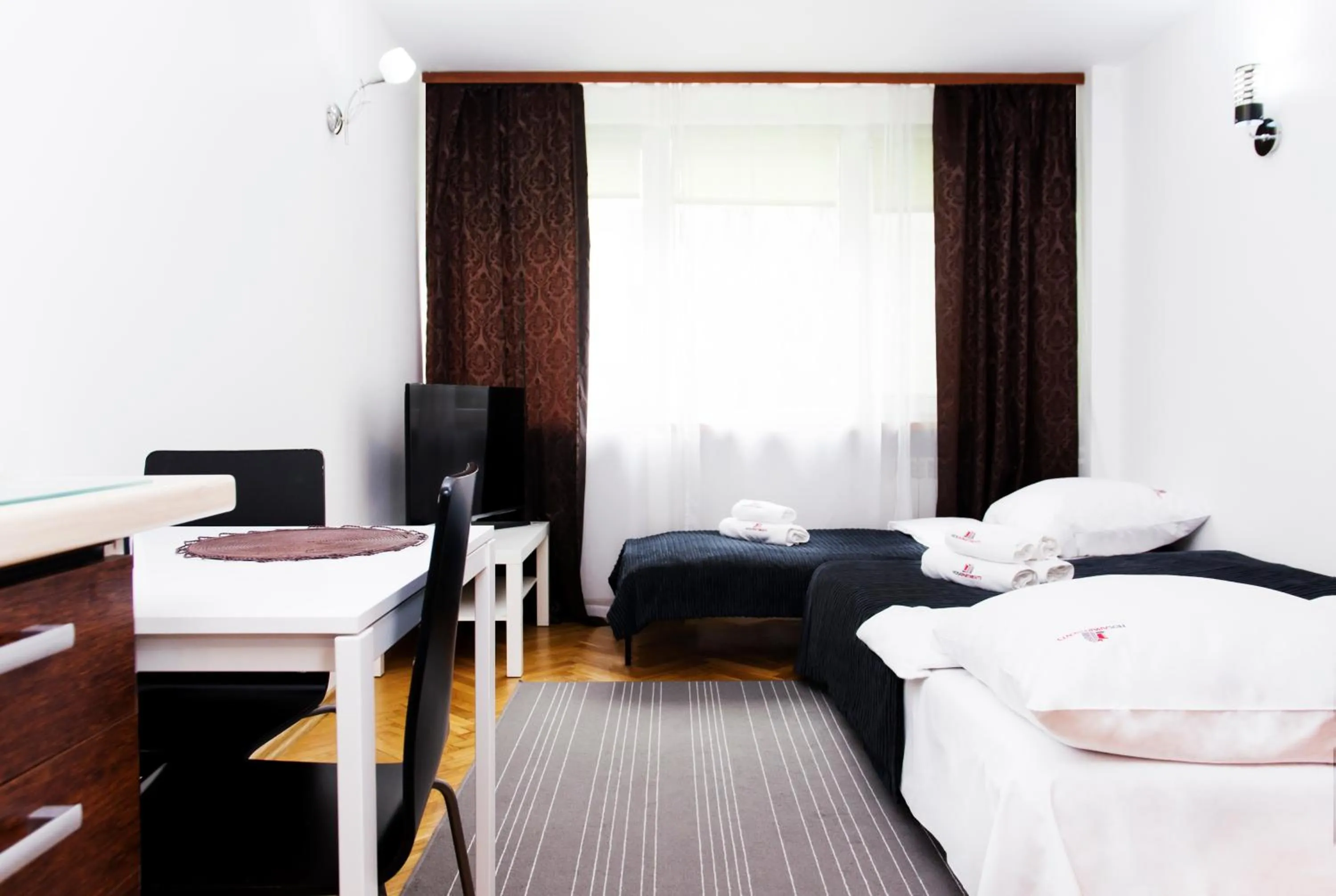 TV and multimedia, Bed in Hosapartments City Center