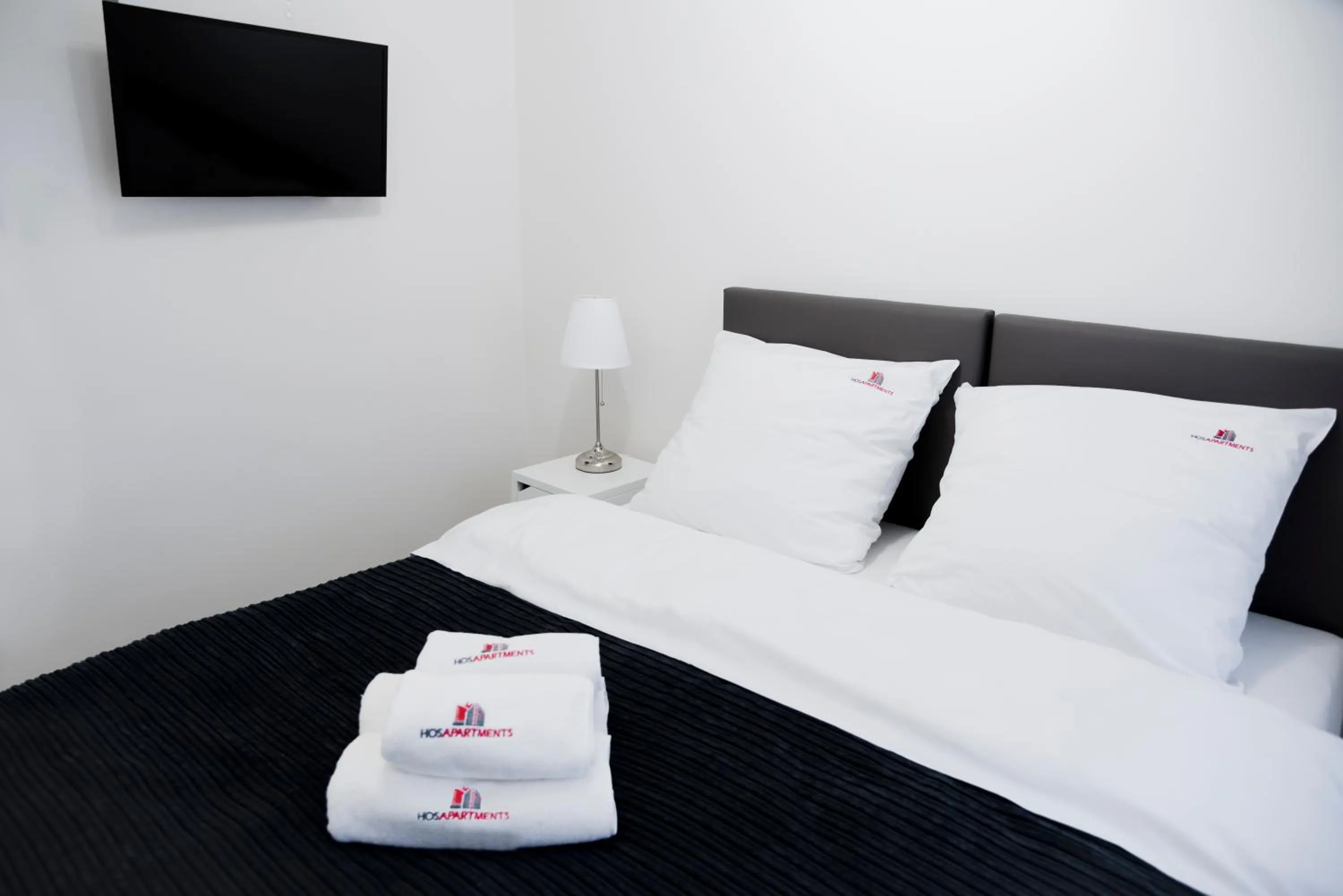 TV and multimedia, Bed in Hosapartments City Center