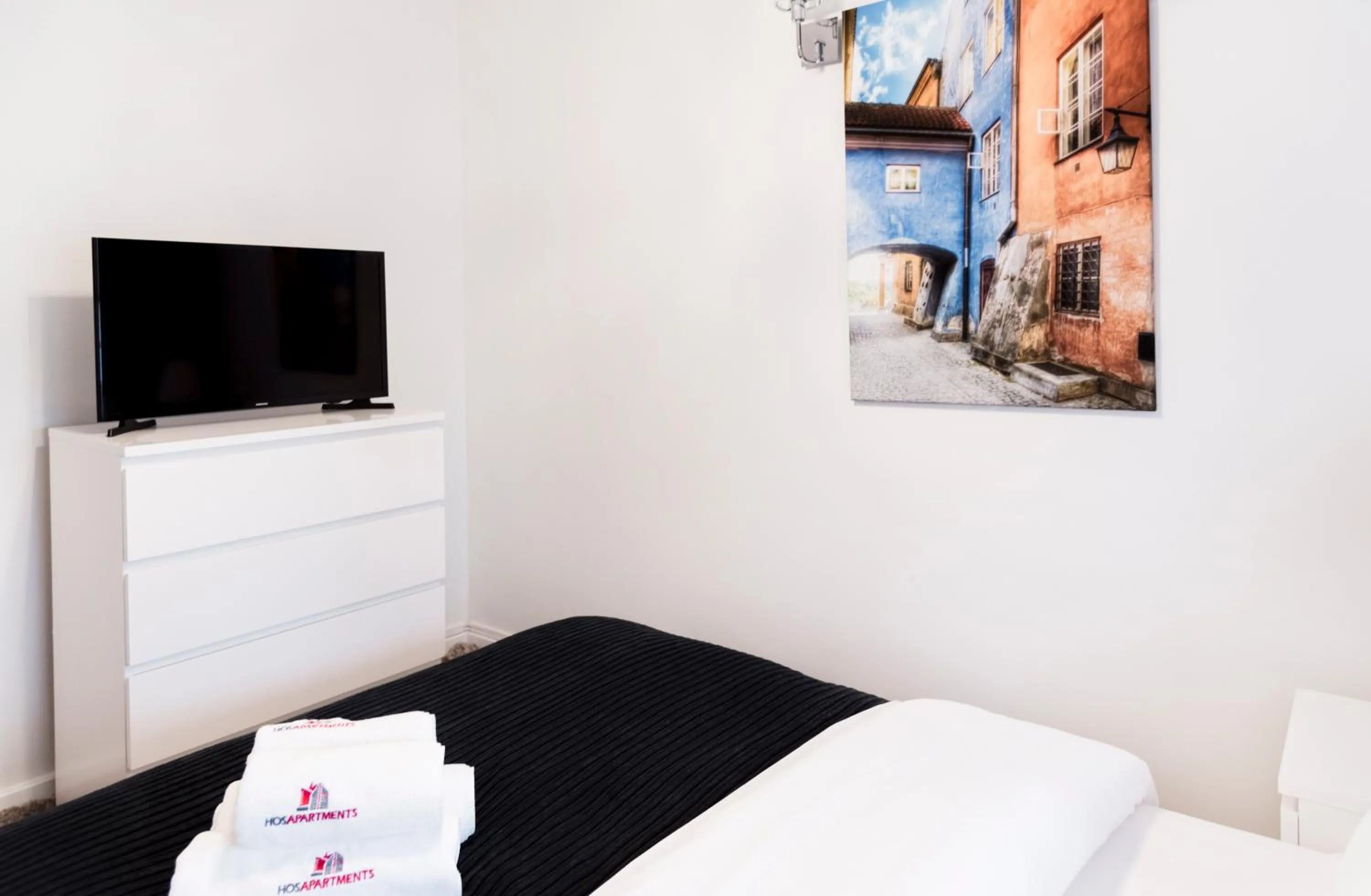 TV and multimedia, Bed in Hosapartments City Center