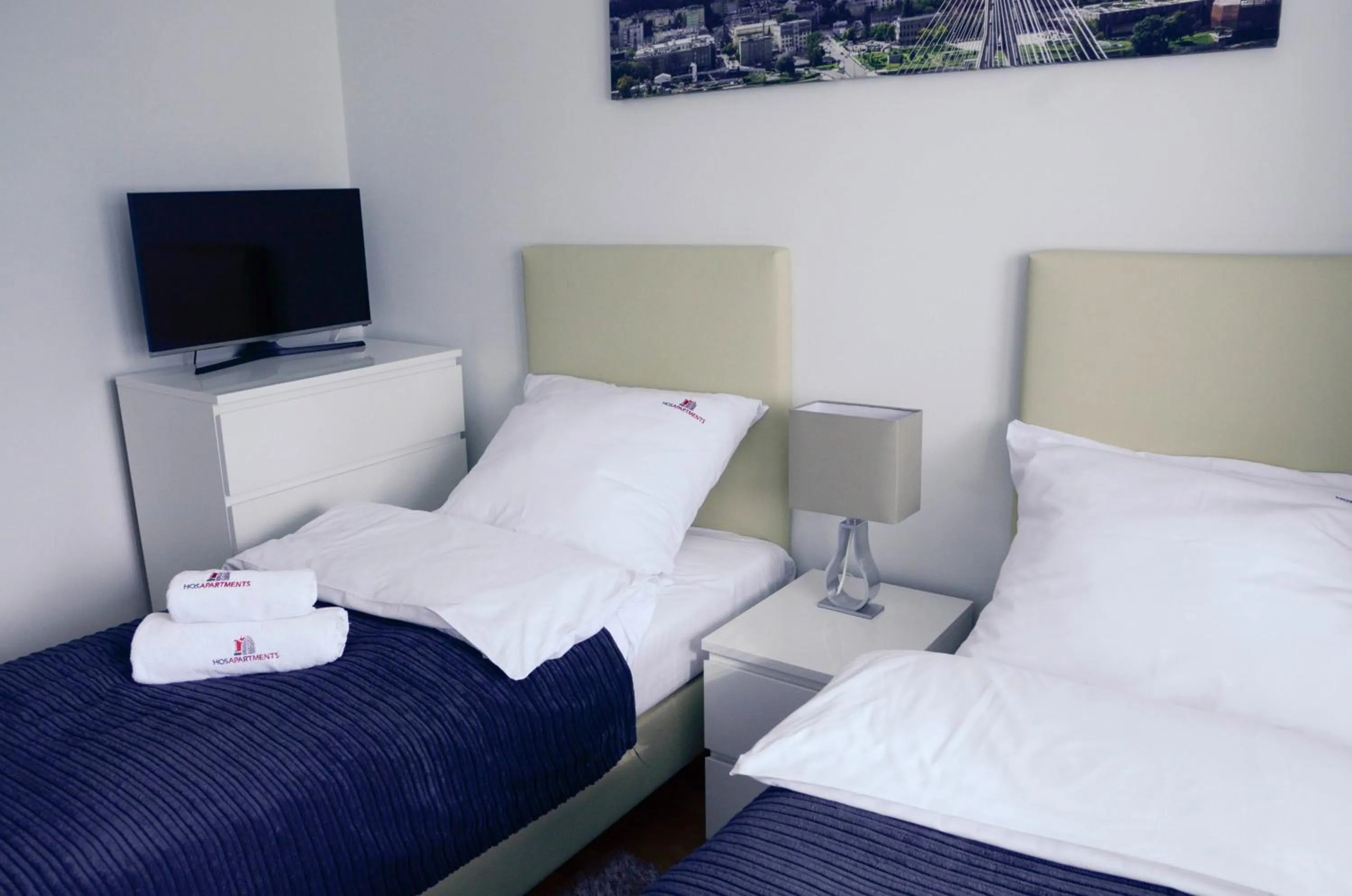 TV and multimedia, Bed in Hosapartments City Center