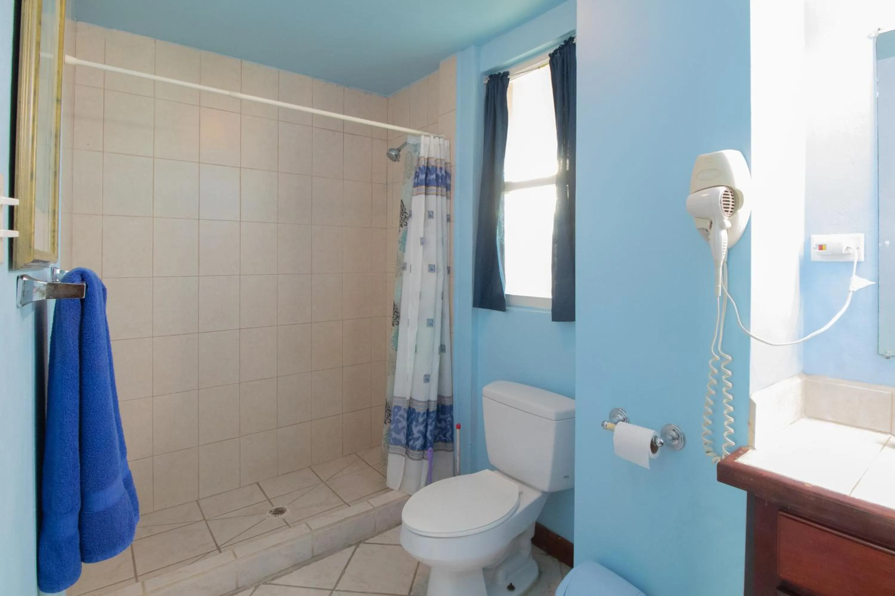 Suite E303 Mara Laguna