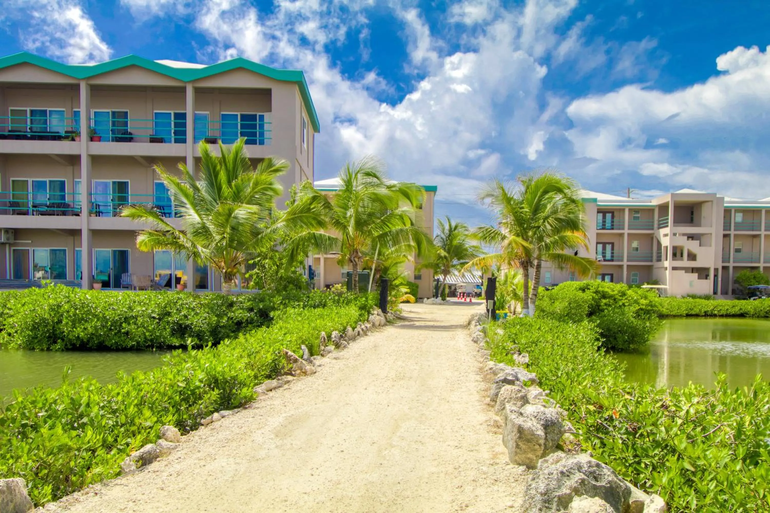 Suite E303 Mara Laguna