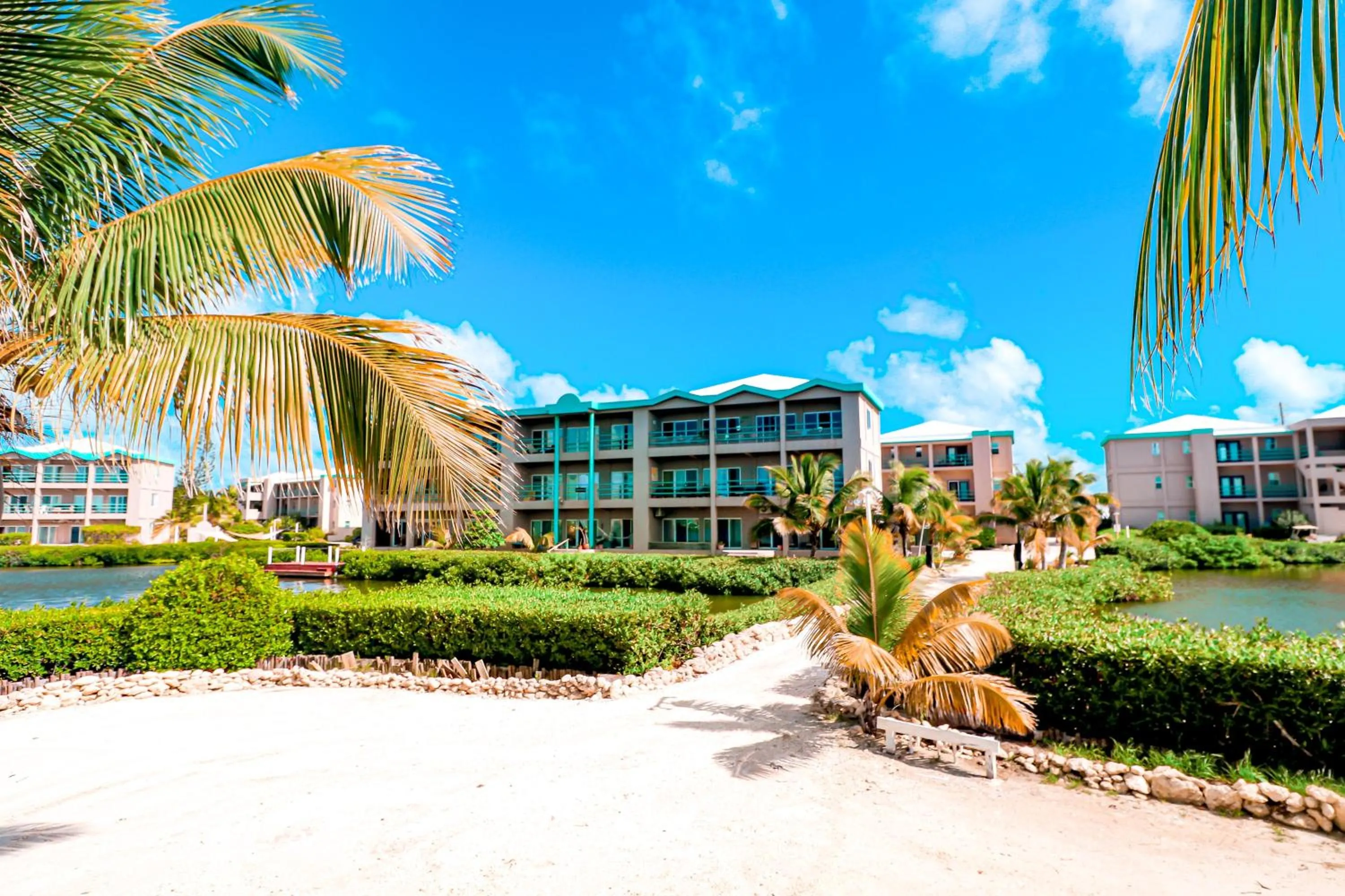 Suite E303 Mara Laguna