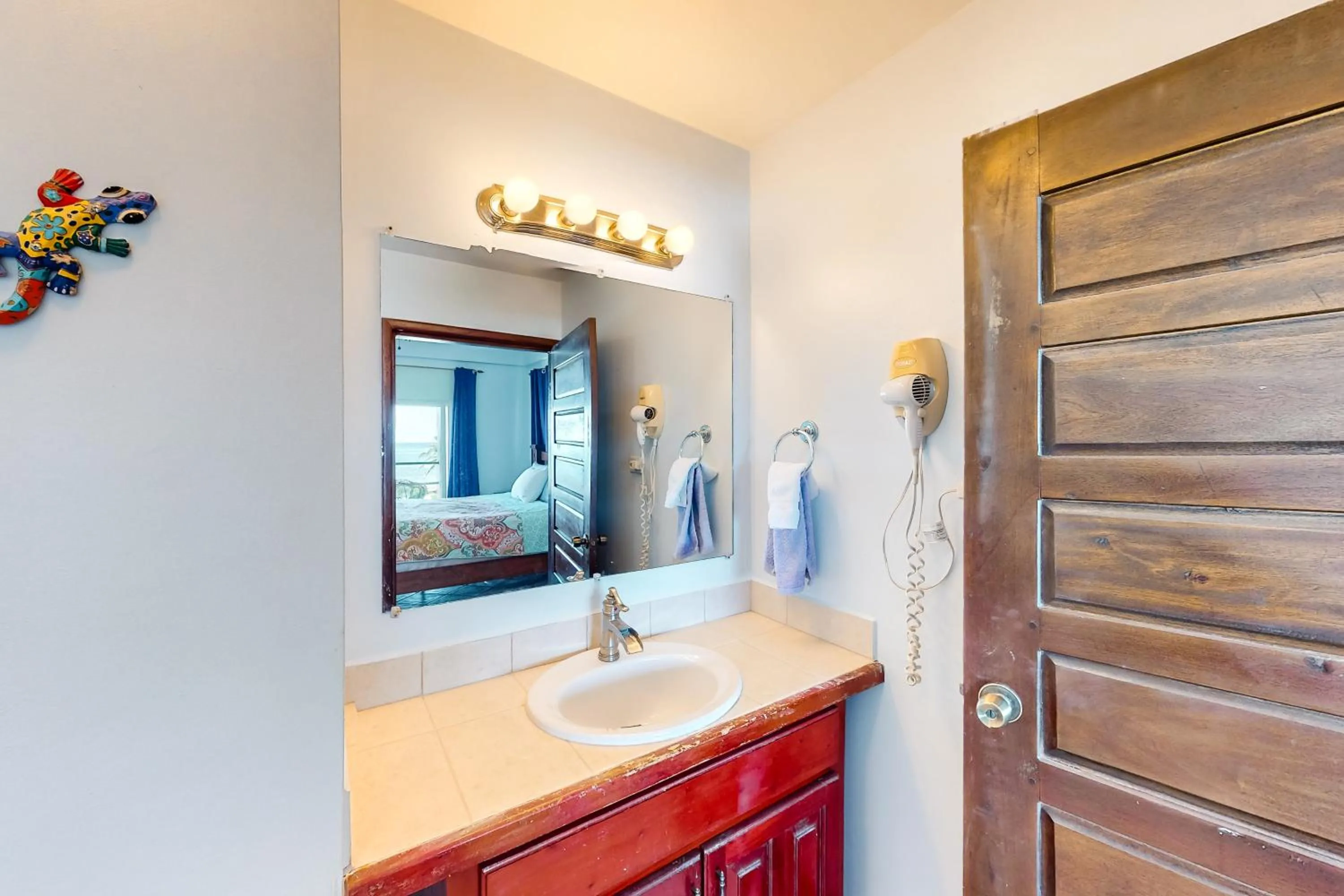 Suite E301 Mara Laguna