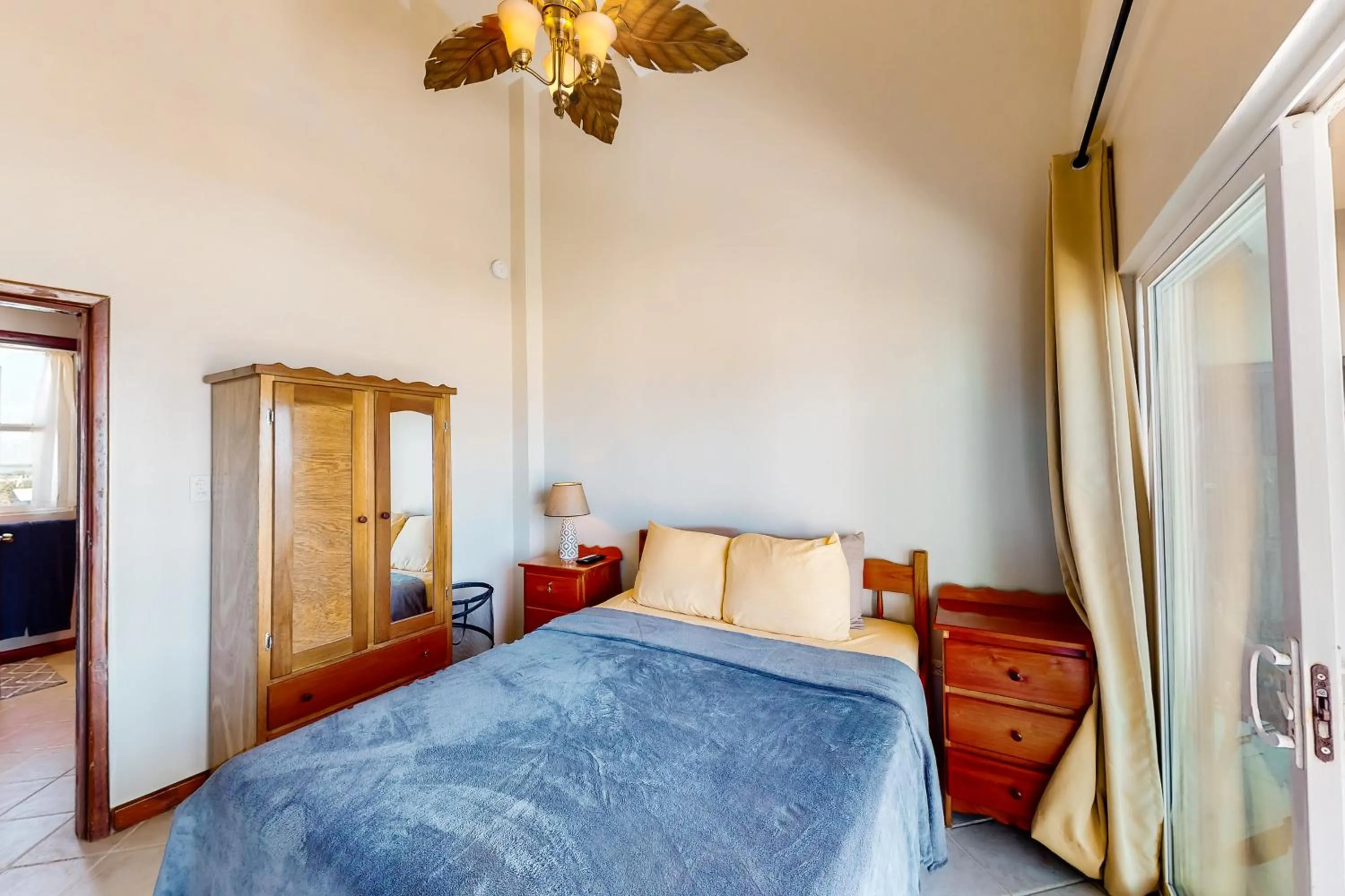 Bed in Suite E301 Mara Laguna