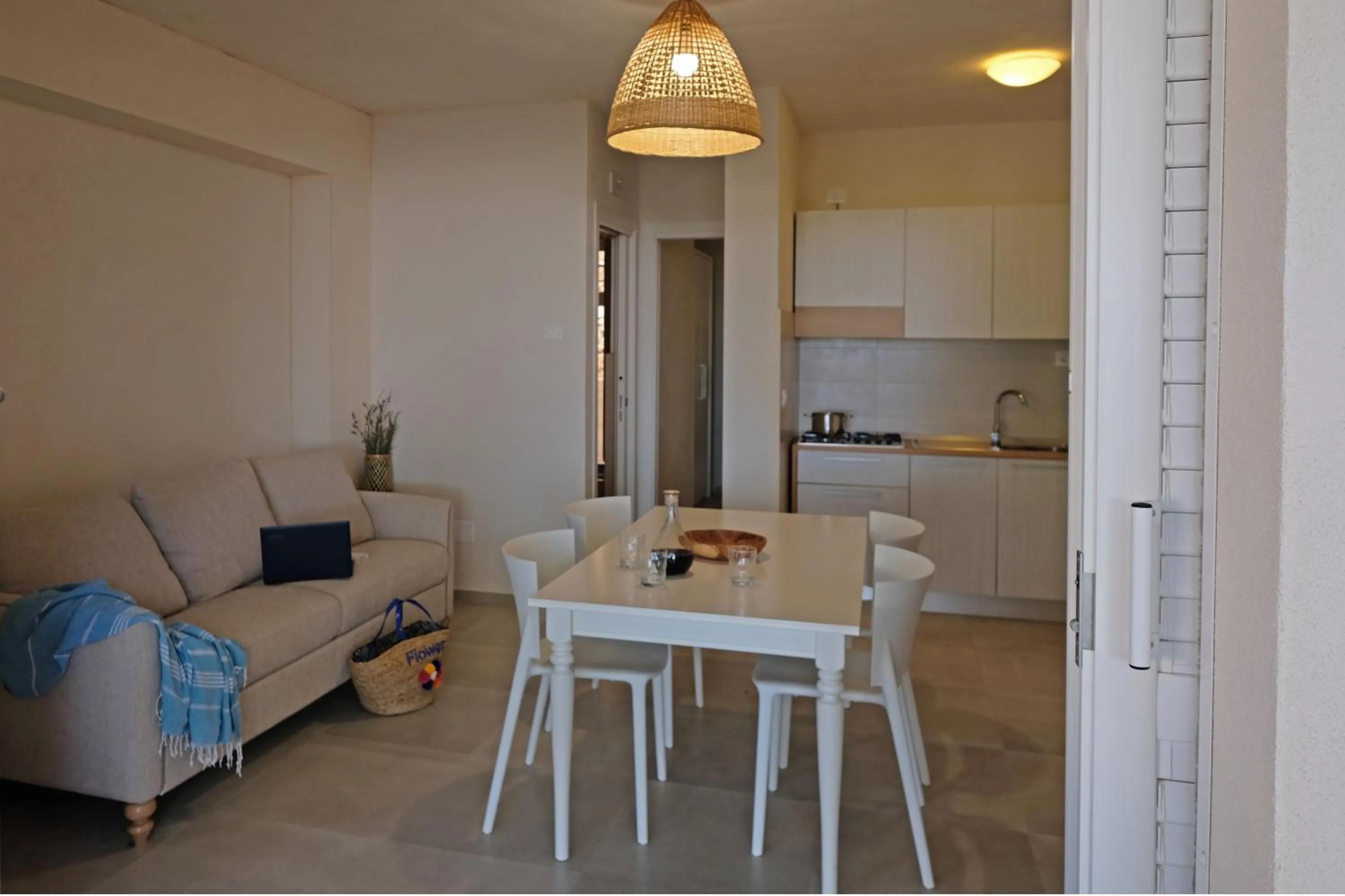 Living room in Baia Degli Aranci Suite & Apartments