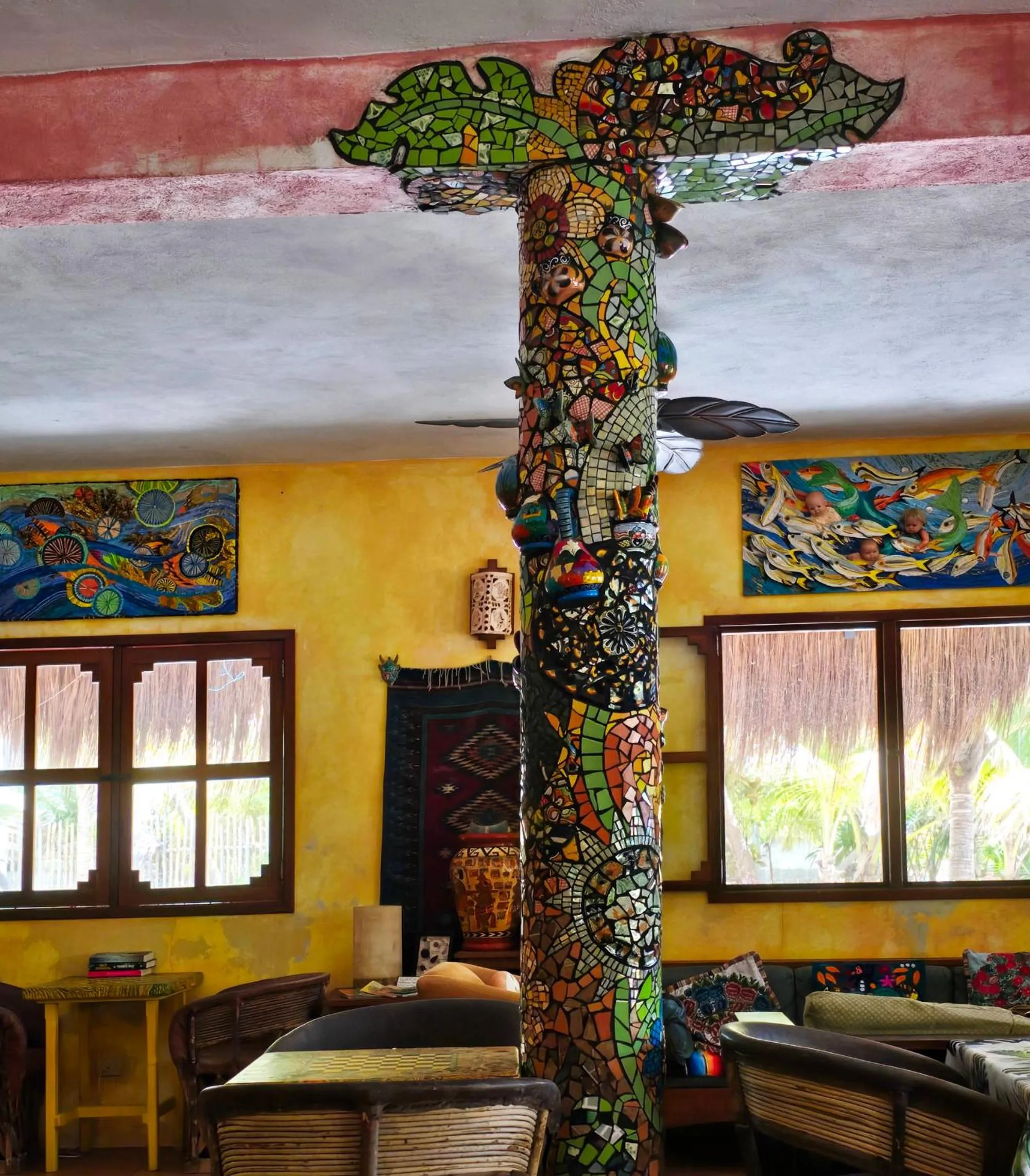 Property building in Mayan Beach Garden