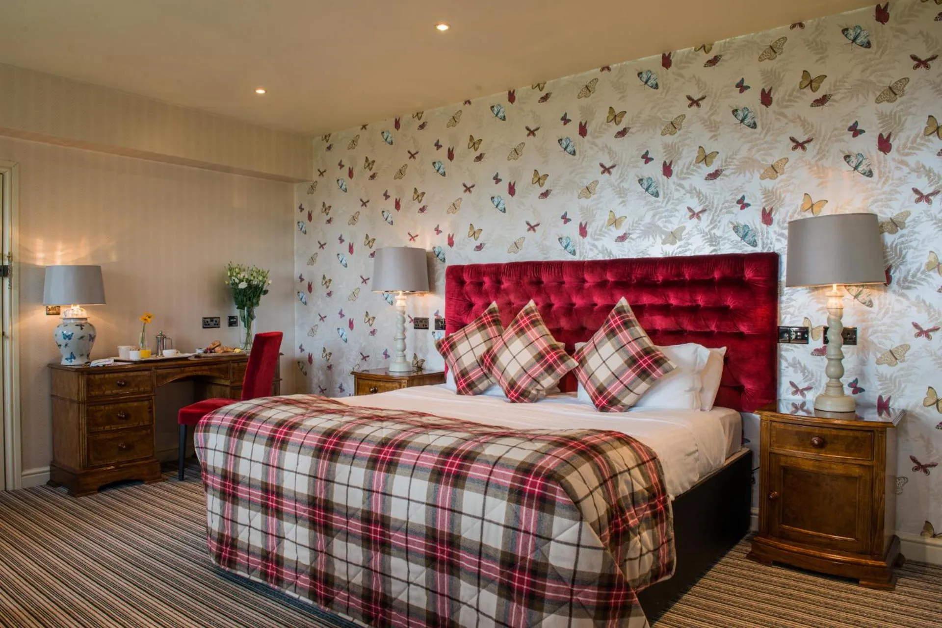 Bed in The Coed-Y-Mwstwr Hotel