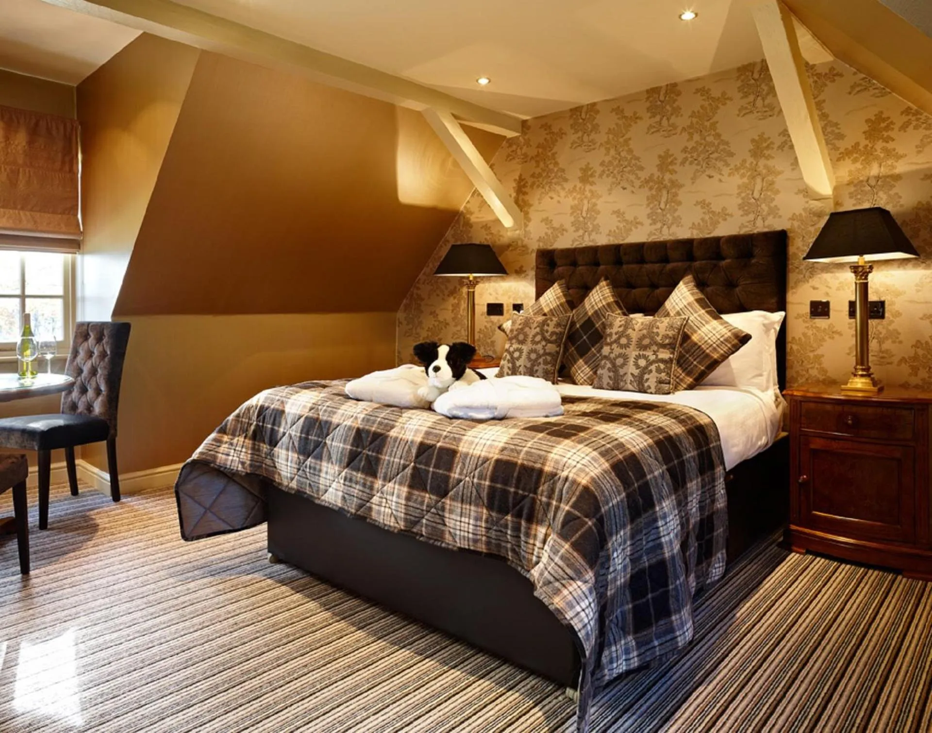 Bed in The Coed-Y-Mwstwr Hotel