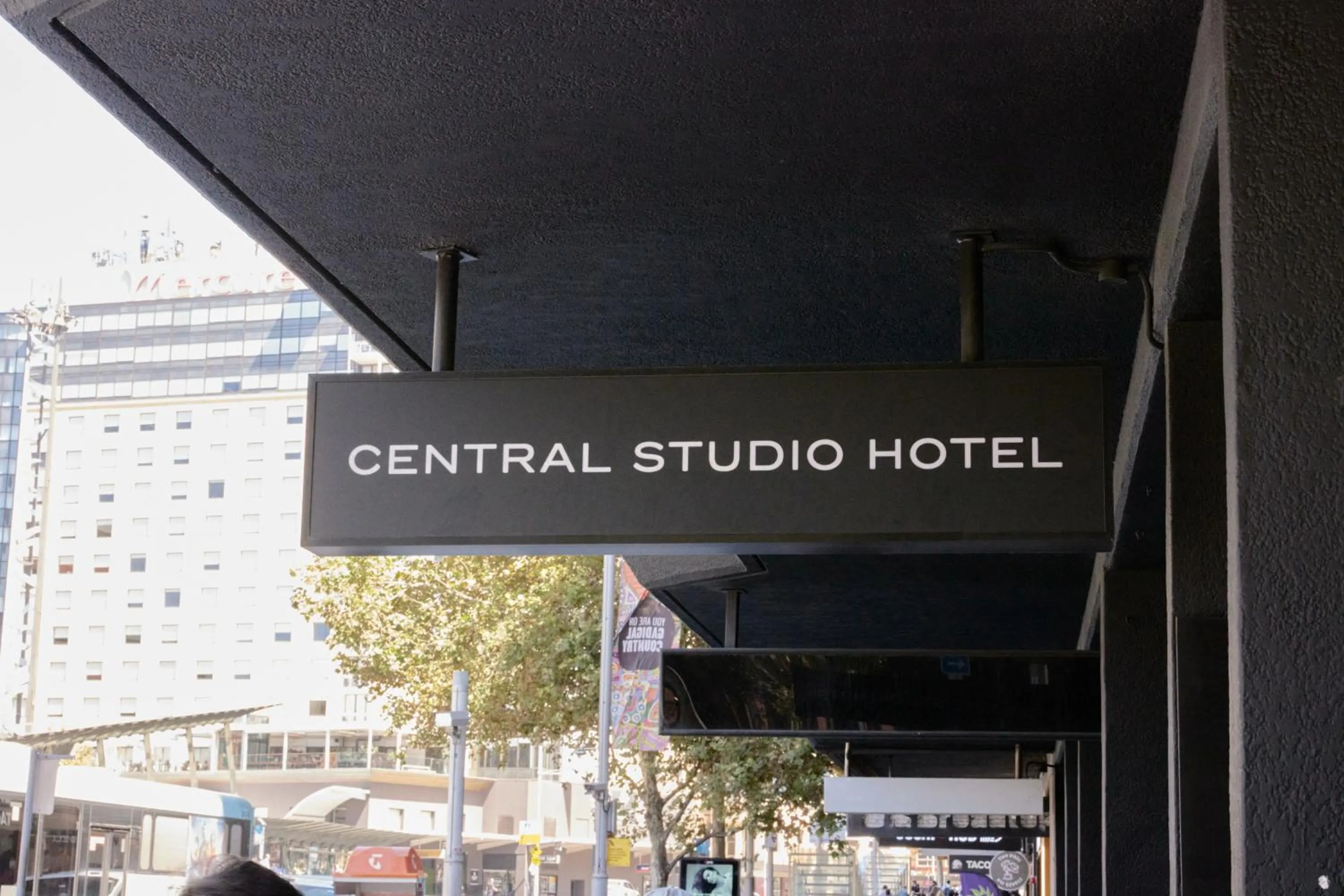 Facade/entrance in Central Studio Hotel Sydney