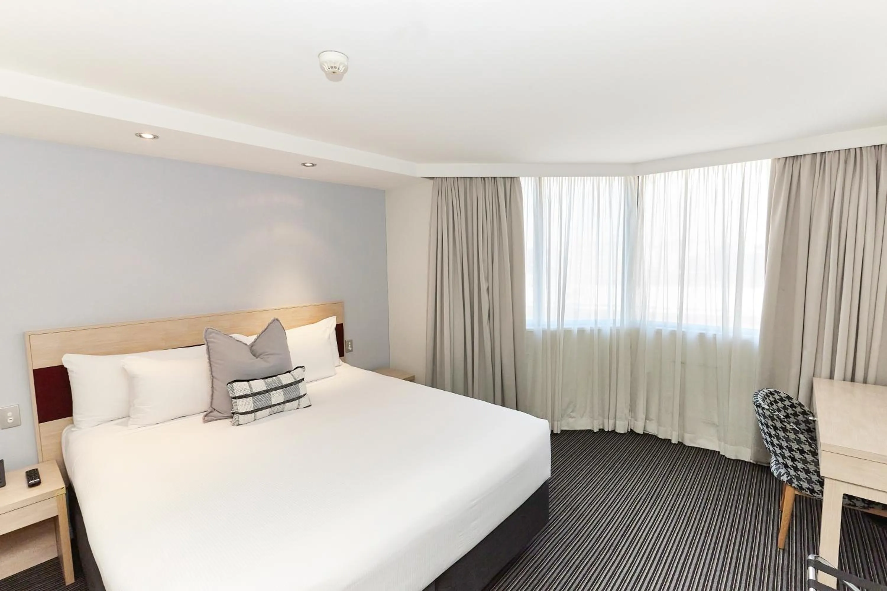 Bed in Central Studio Hotel Sydney