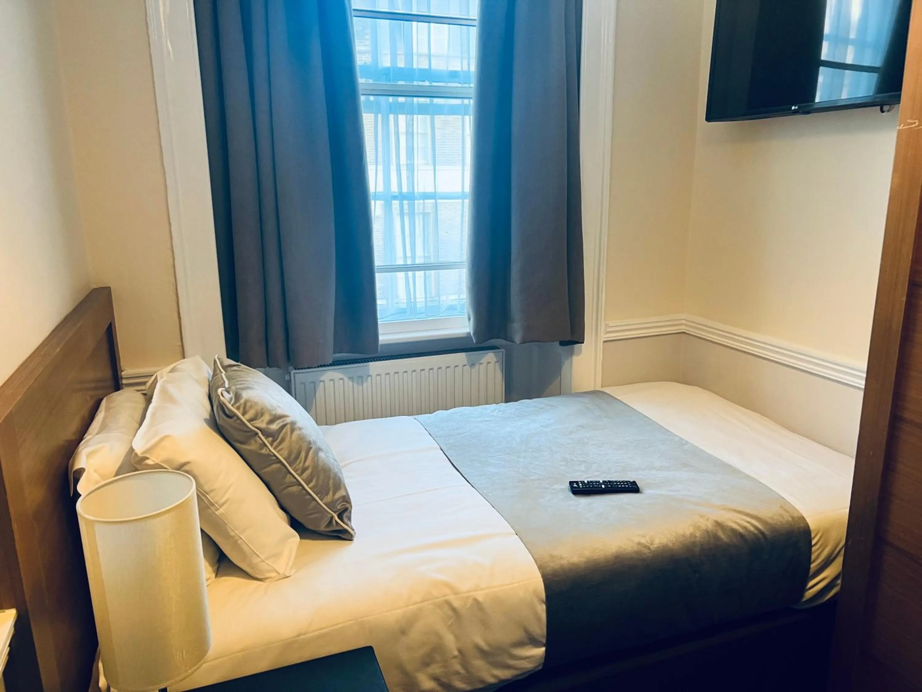 Bed in Hotel Cavendish