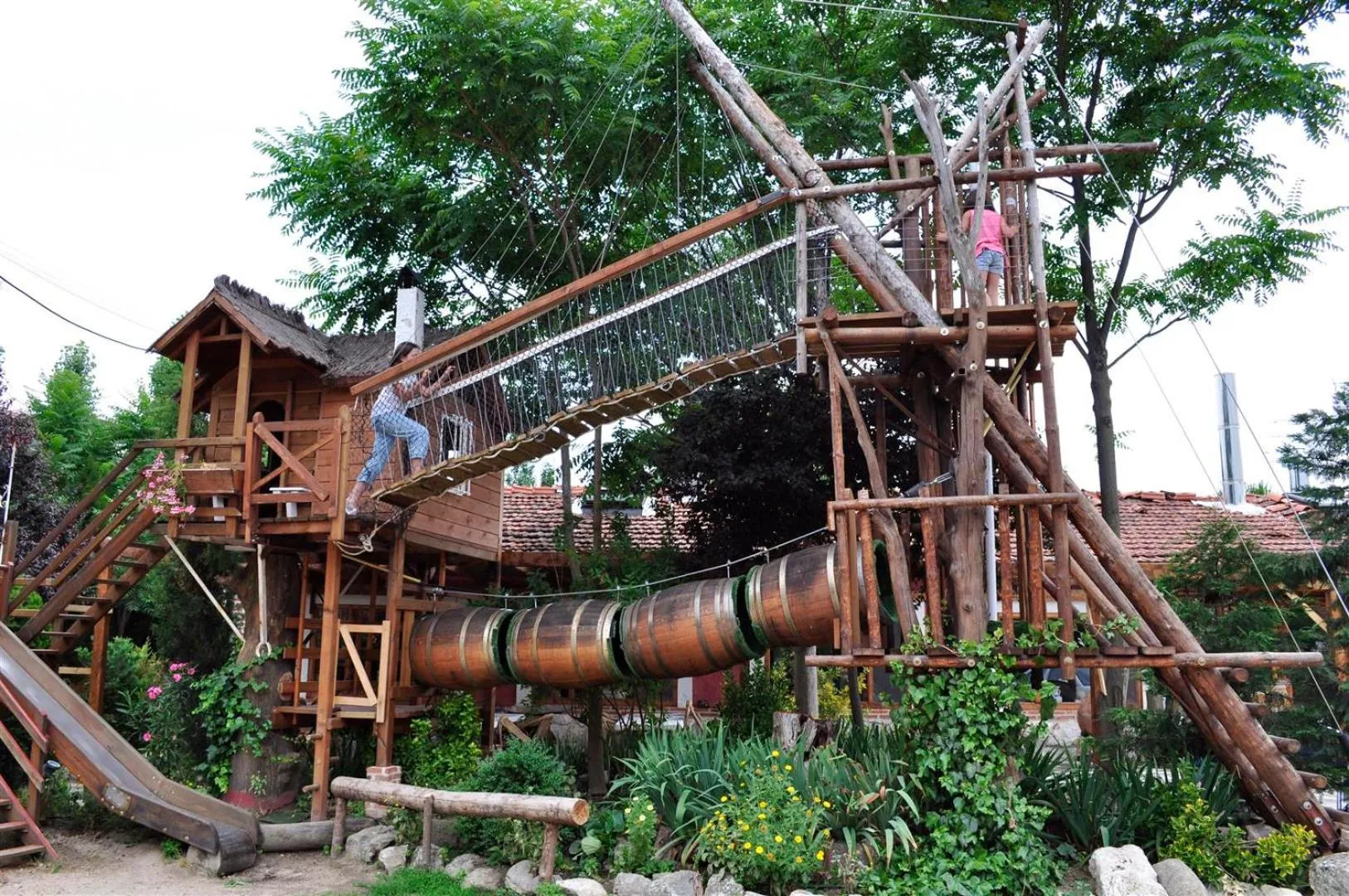 Children play ground in Hospedium Hacienda Las Cavas