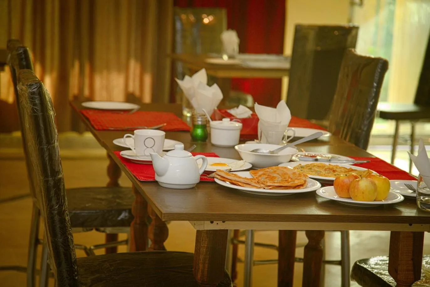 Breakfast in Casa Grande