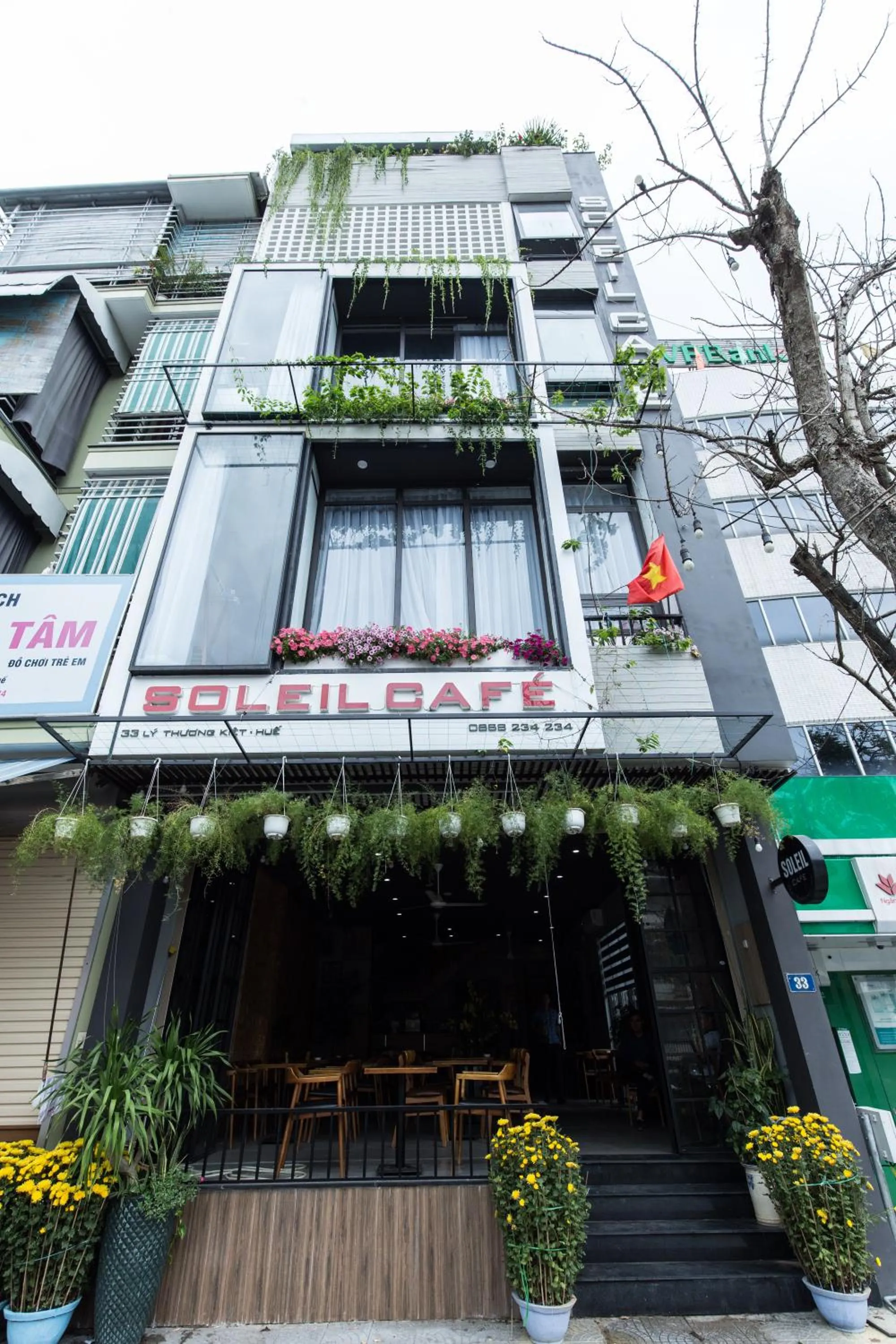 Property building in Soleil House