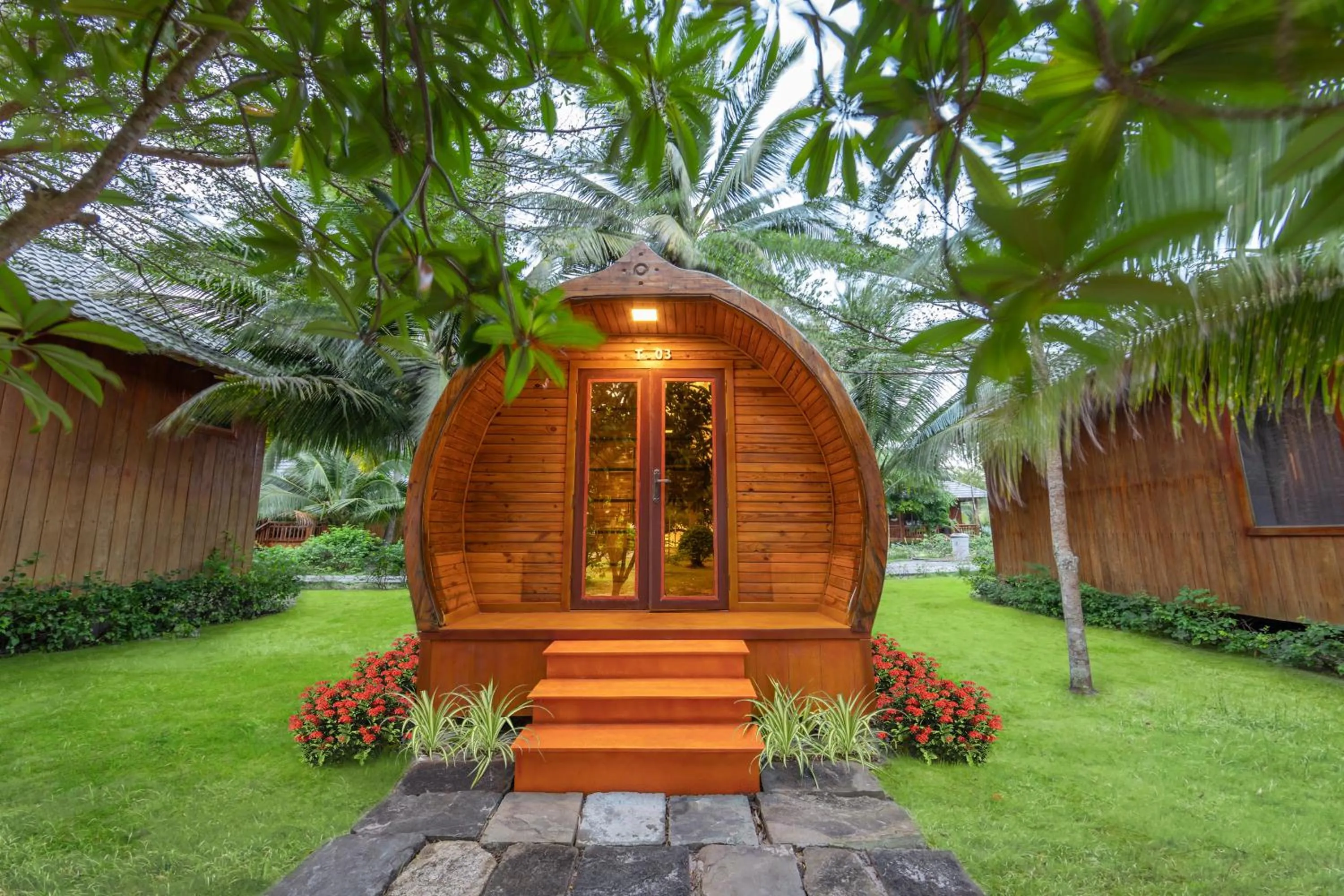 Property building in Mafiya Resort