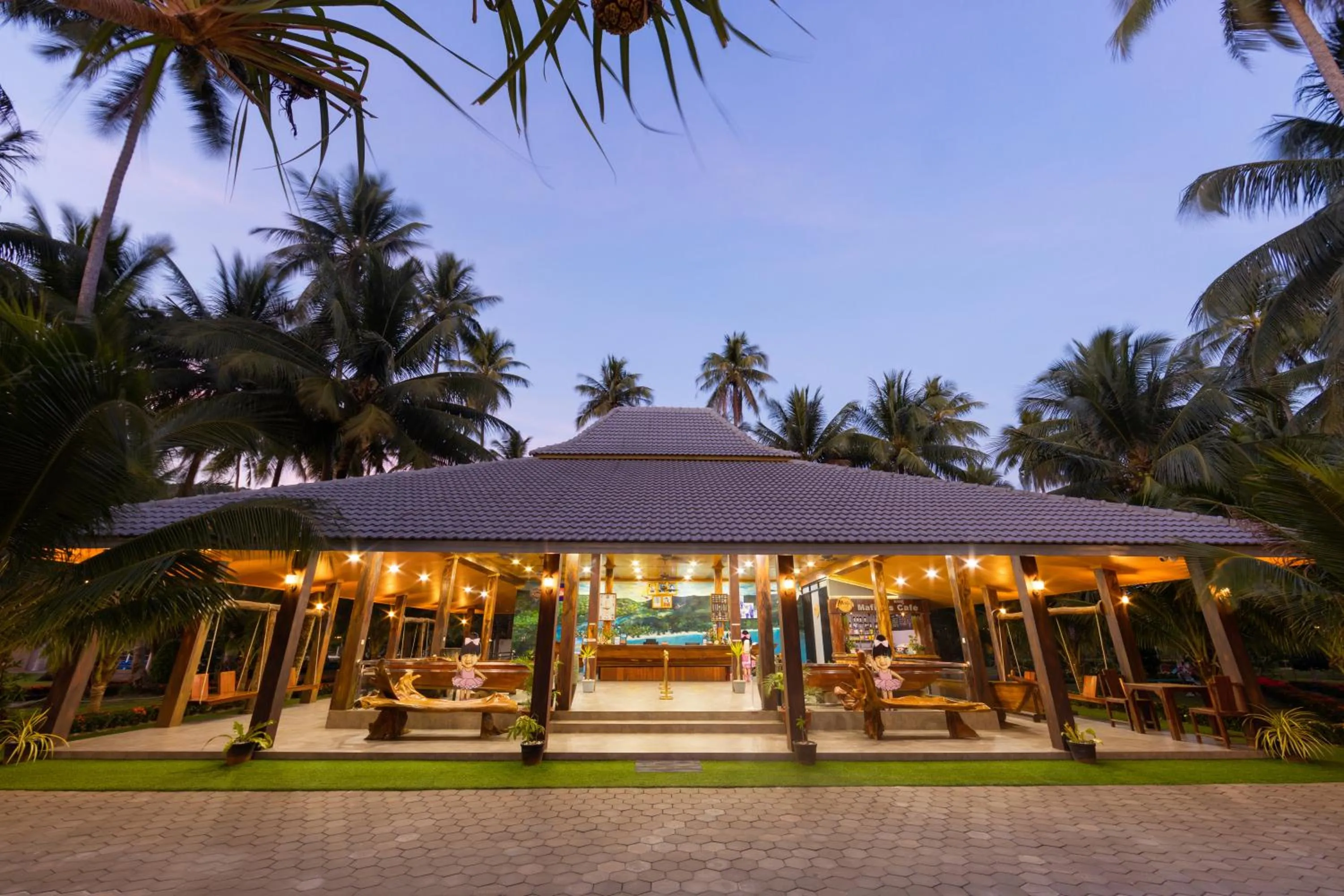 Lobby or reception in Mafiya Resort