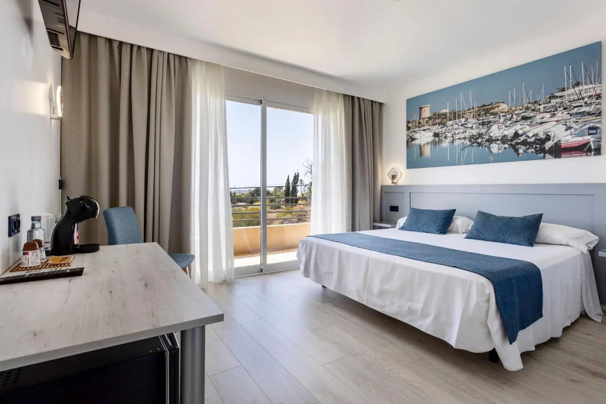 Hospedium Hotel Abril Hospedium Hotel Abril