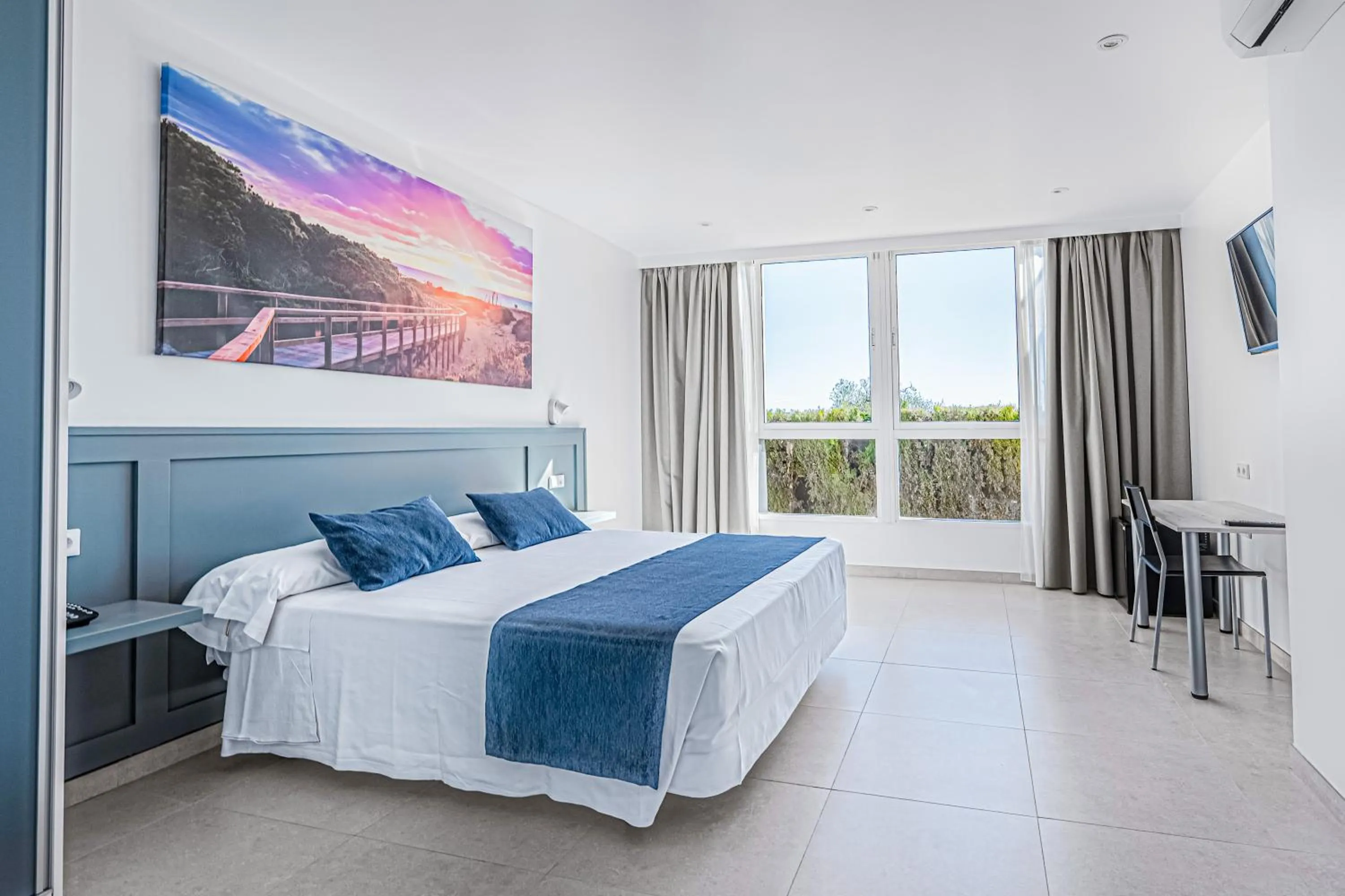 Facility for disabled guests, Bed in Hospedium Hotel Abril