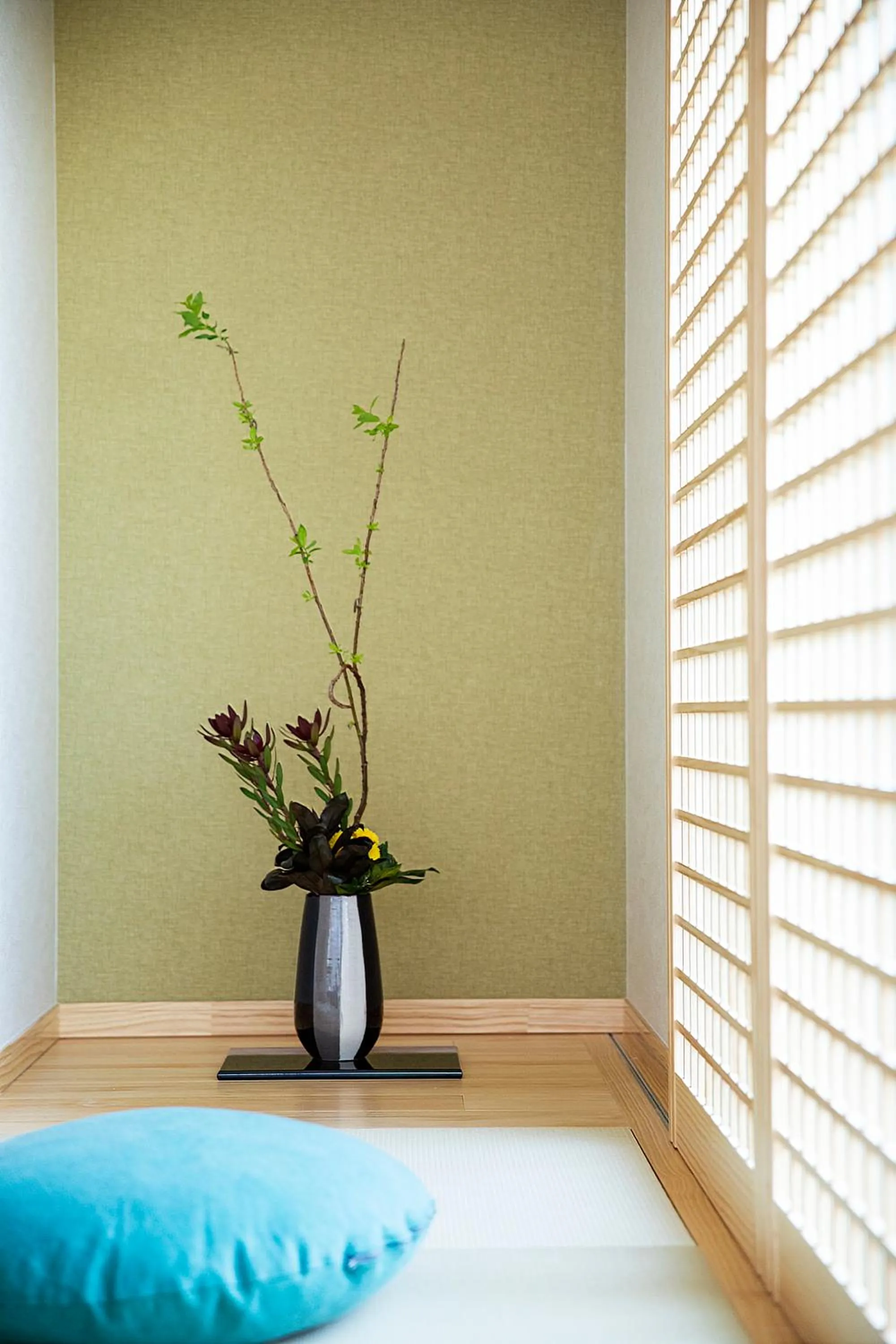 Living room in 宮島離れの宿 IBUKU -Miyajima Hanare no Yado IBUKU-
