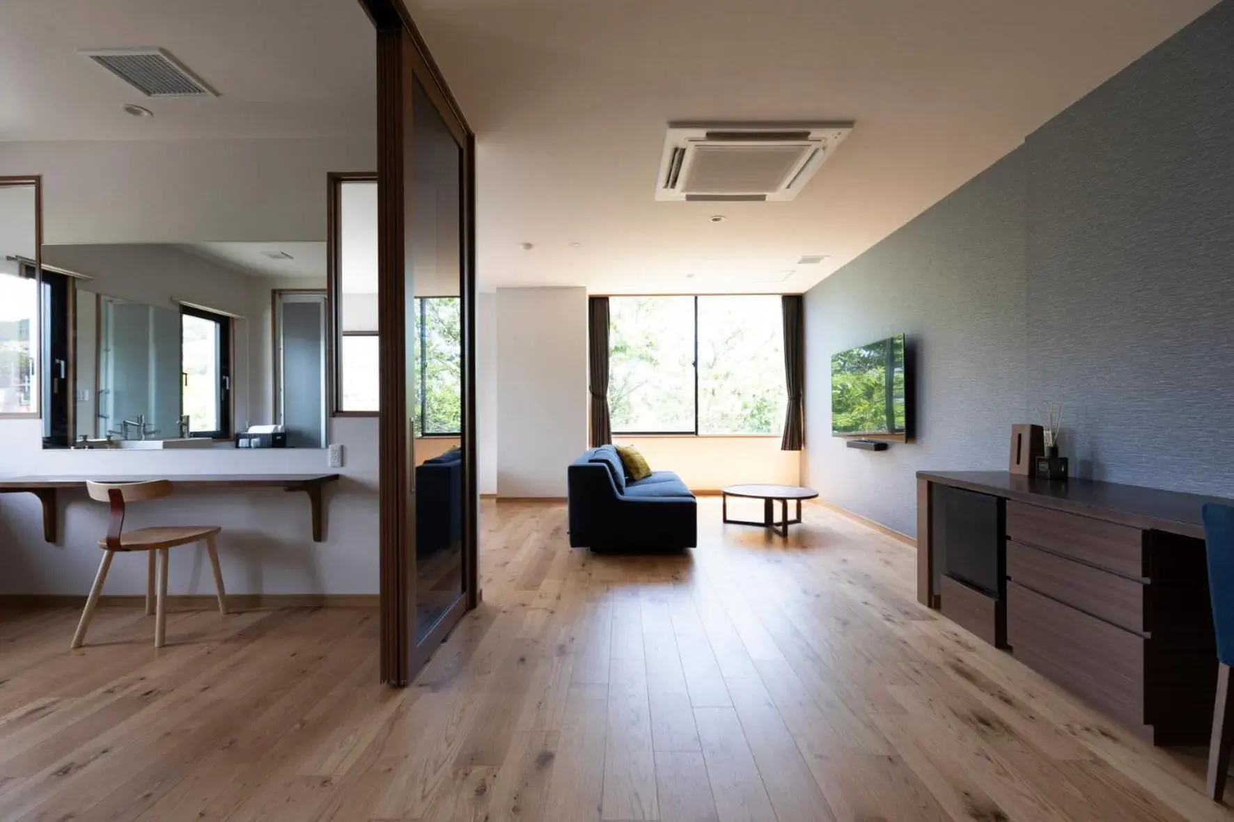 Superior Twin Room- Non-Smoking in 宮島離れの宿 IBUKU -Miyajima Hanare no Yado IBUKU- Superior Twin Room- Non-Smoking in 宮島離れの宿 IBUKU -Miyajima Hanare no Yado IBUKU-