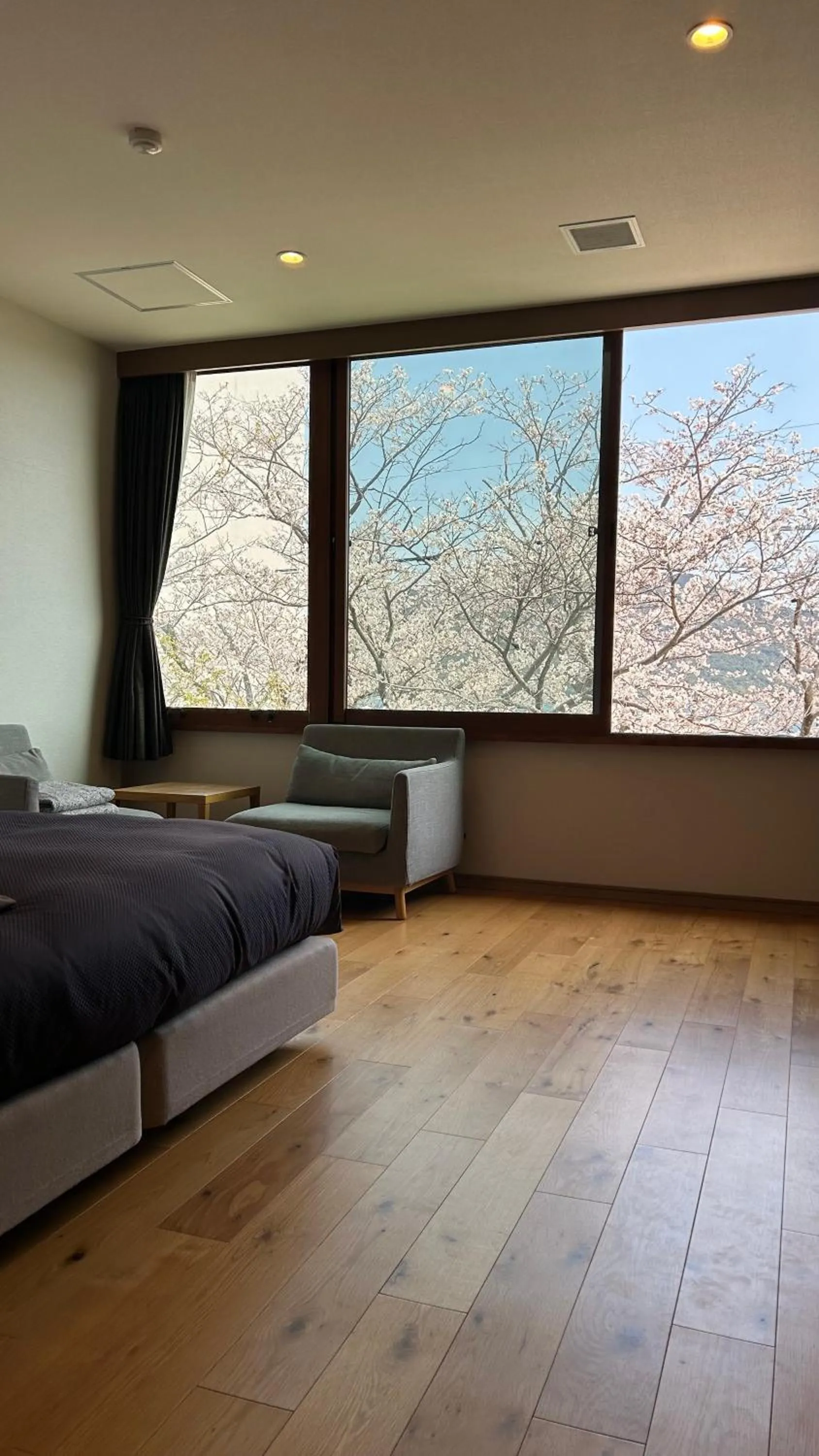Living room, Bed in 宮島離れの宿 IBUKU -Miyajima Hanare no Yado IBUKU-
