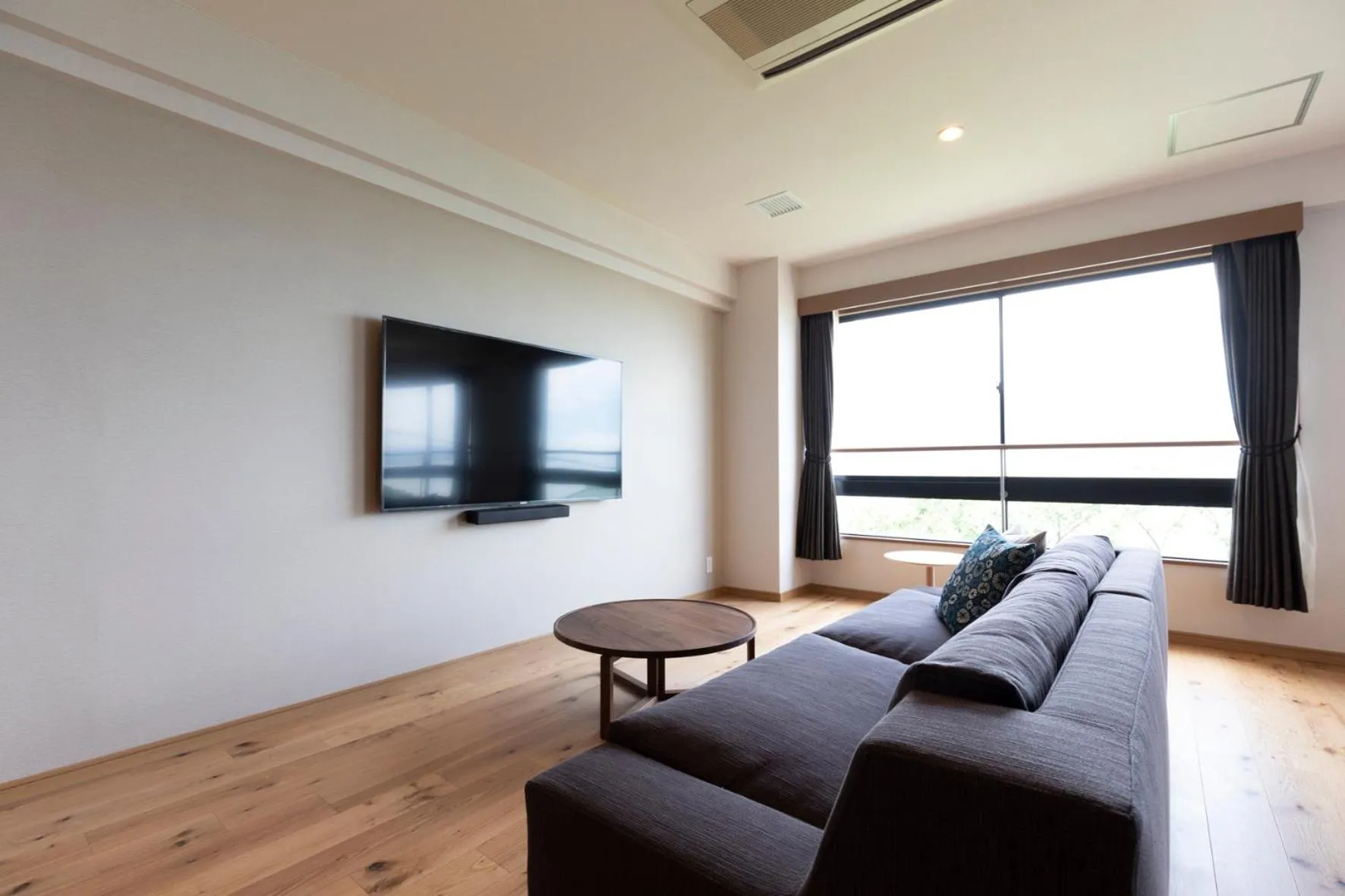 TV and multimedia in 宮島離れの宿 IBUKU -Miyajima Hanare no Yado IBUKU-