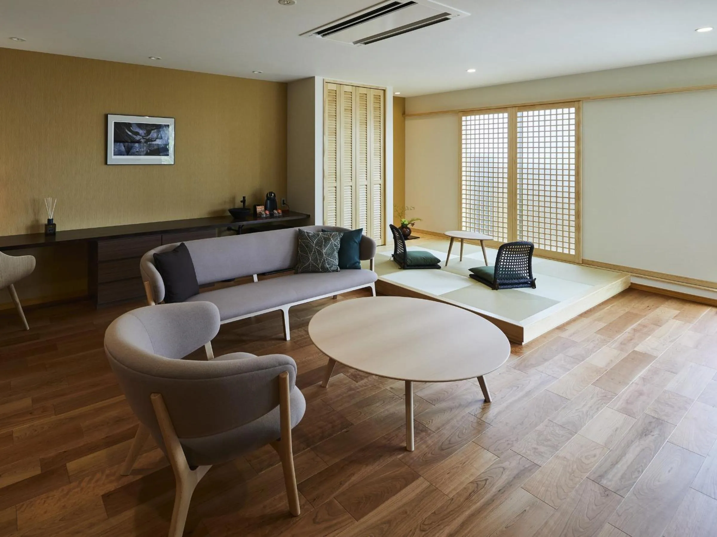 Living room in 宮島離れの宿 IBUKU -Miyajima Hanare no Yado IBUKU-