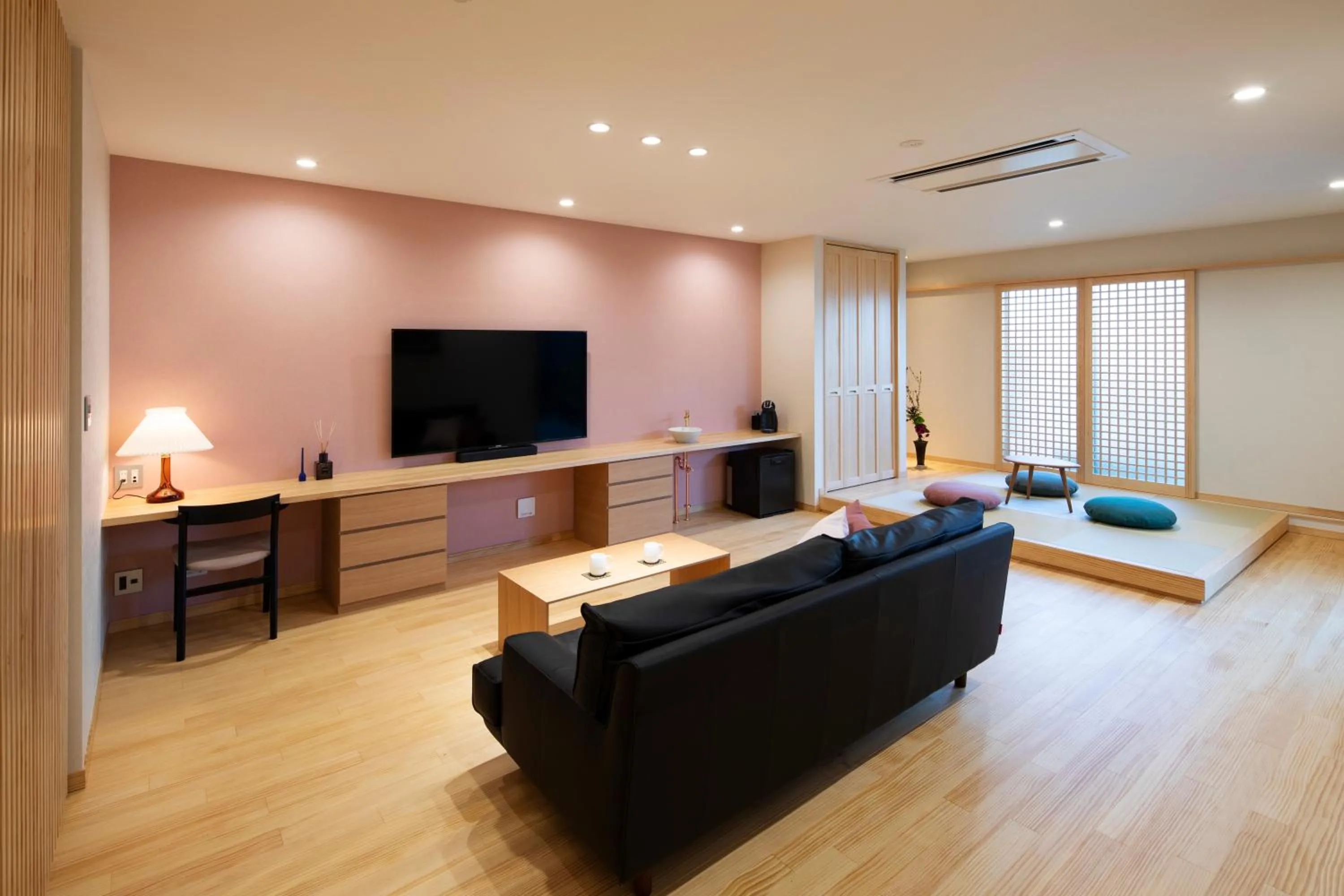 Living room in 宮島離れの宿 IBUKU -Miyajima Hanare no Yado IBUKU-