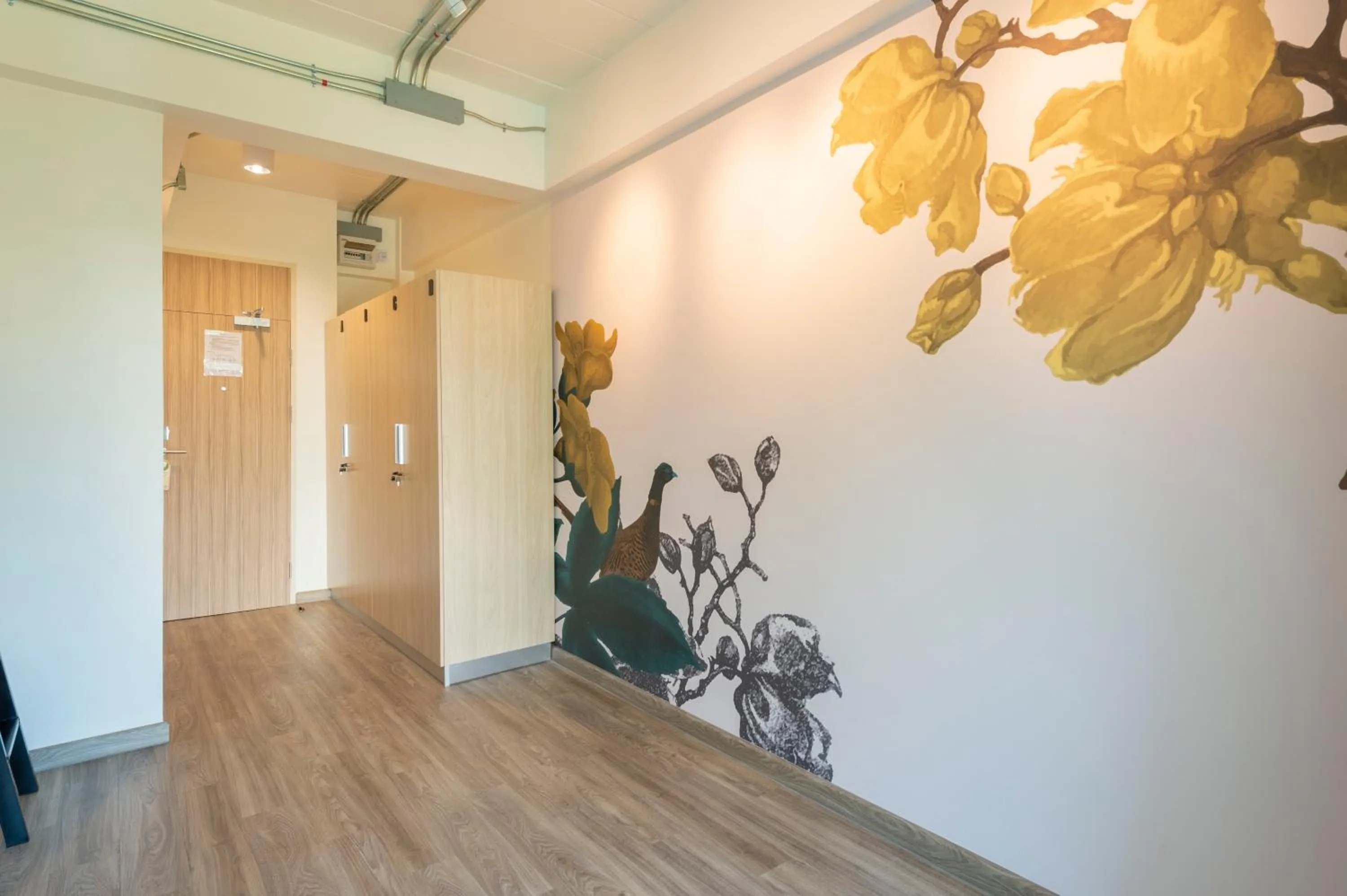 Area and facilities in Bangkok Oasis Hotel