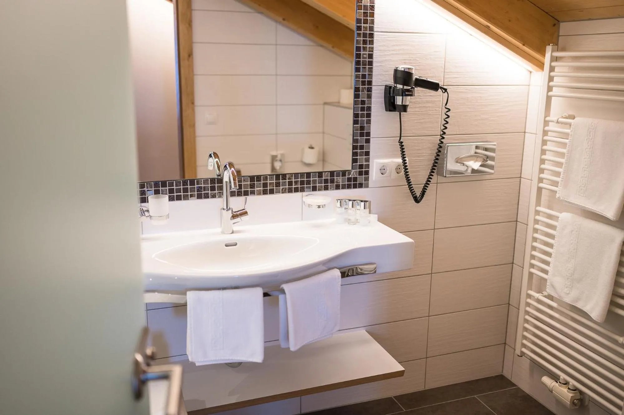 Bathroom in Hotel Seespitz