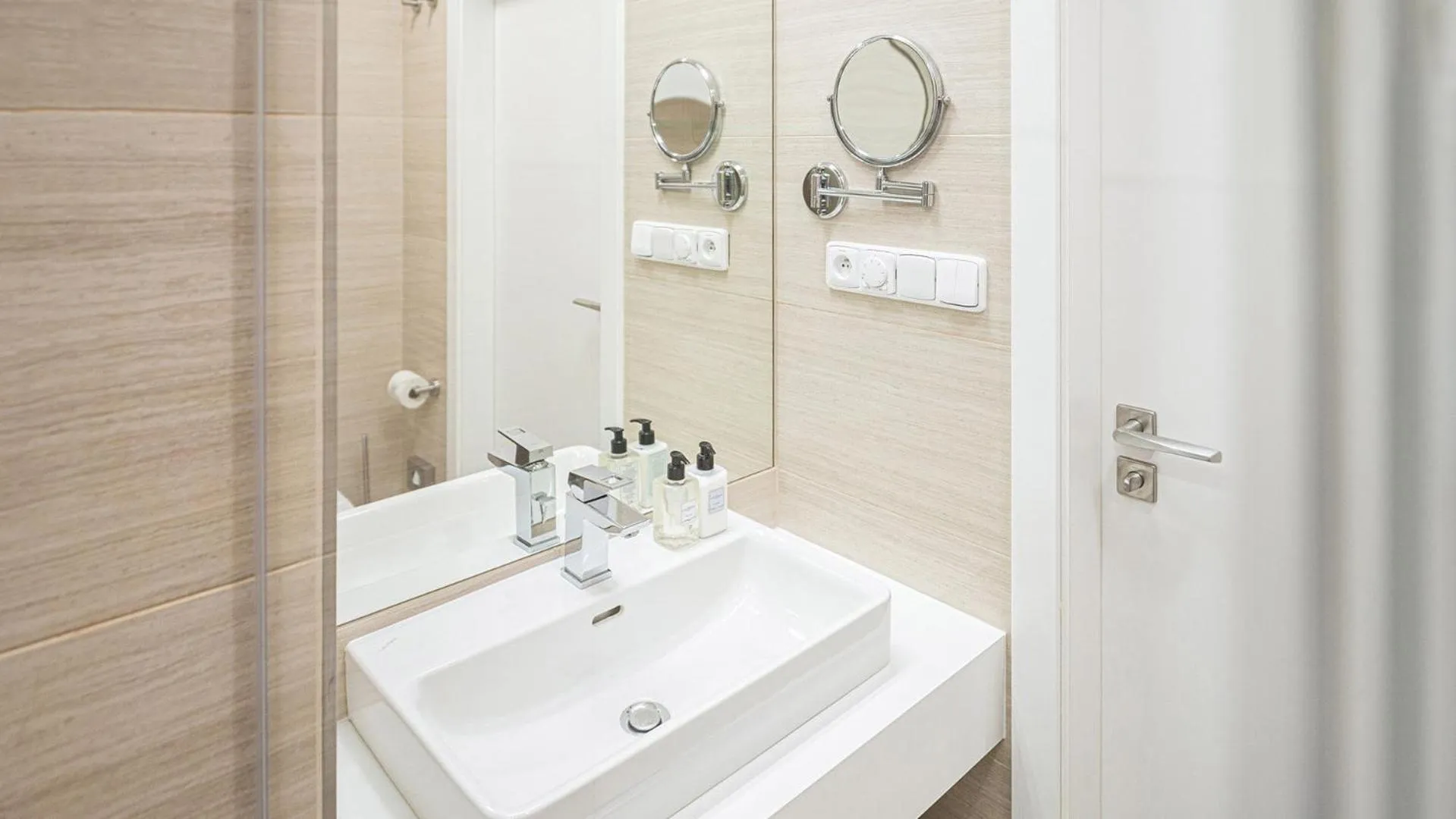 HOTEL Hraniční zámeček