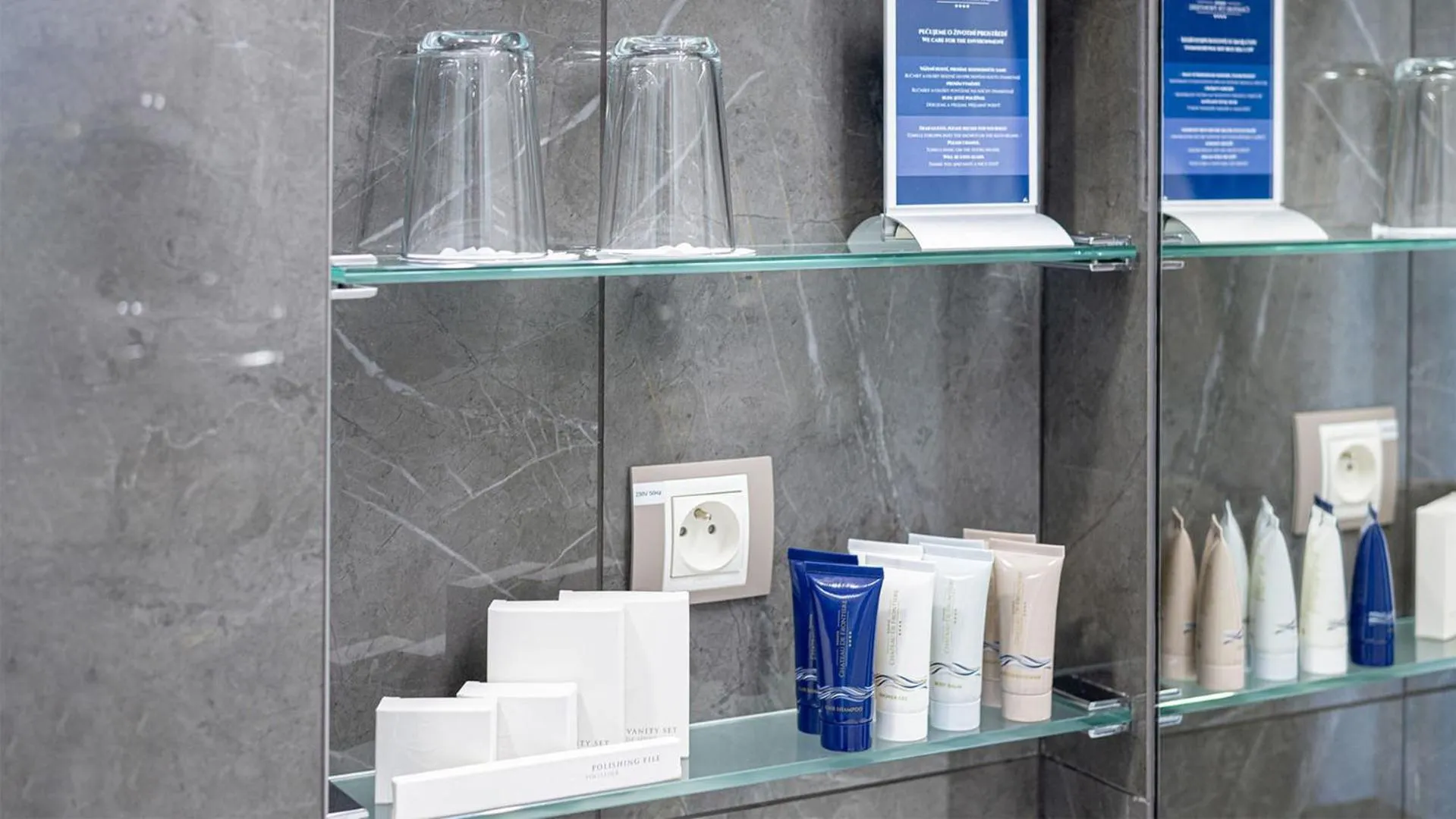 HOTEL Hraniční zámeček