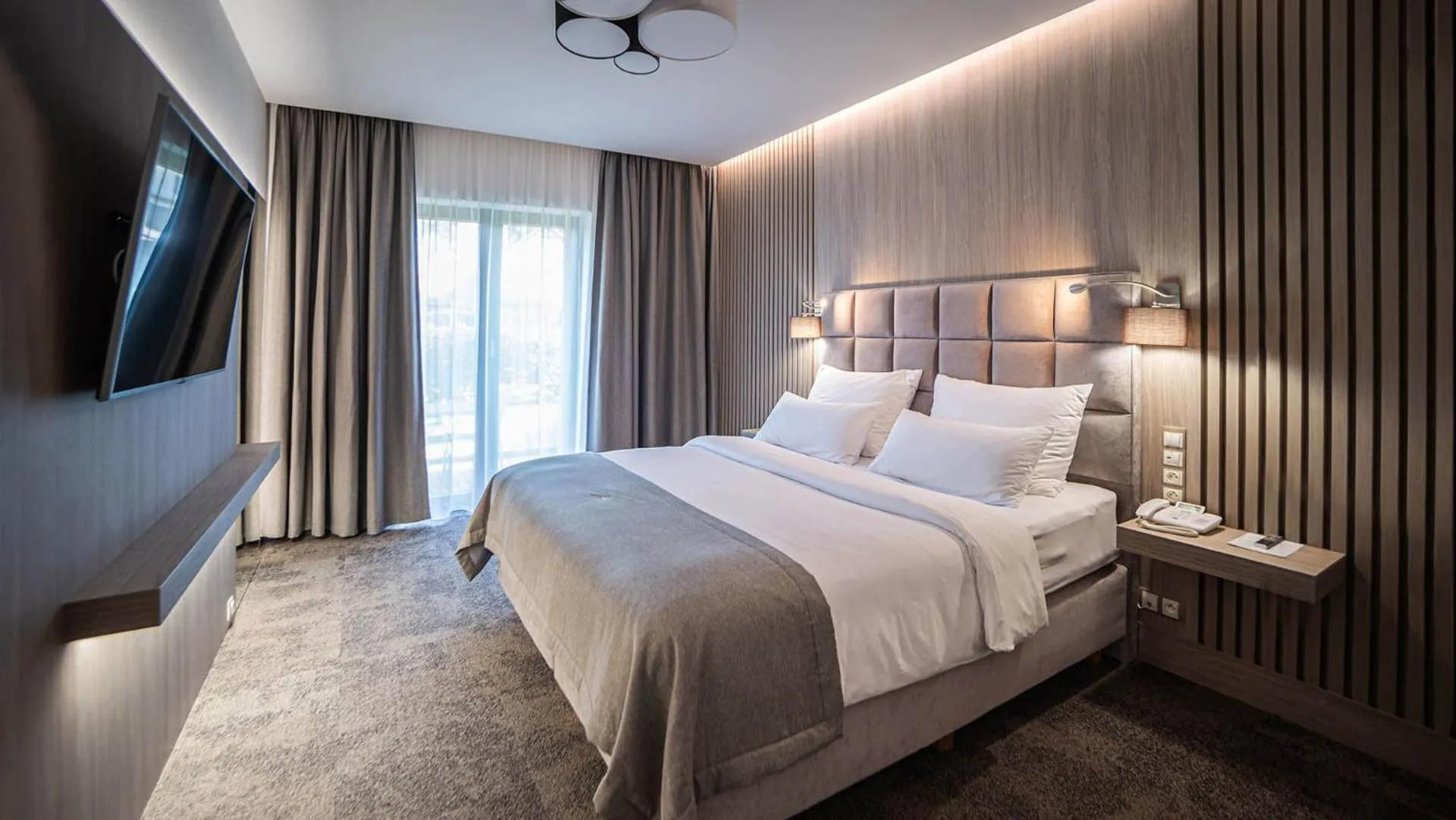 Bed in HOTEL Hraniční zámeček