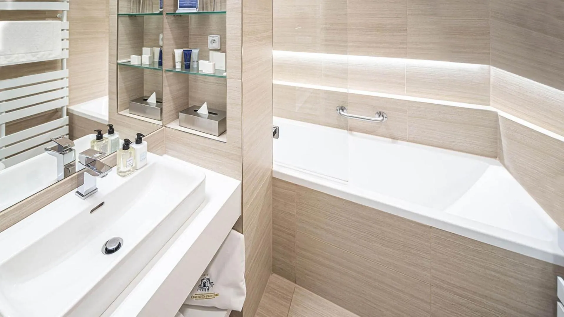 HOTEL Hraniční zámeček