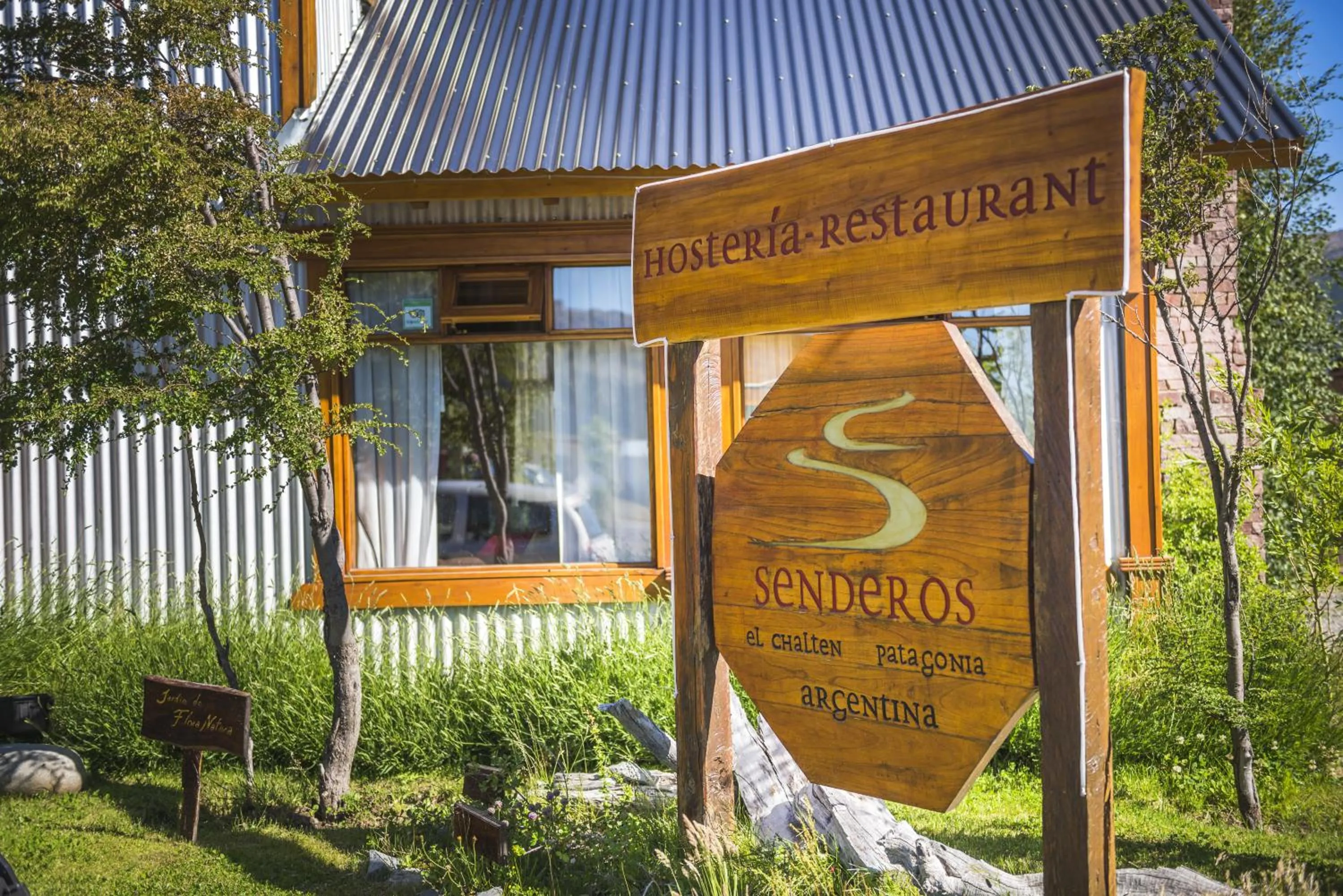 Day in Hosteria Senderos