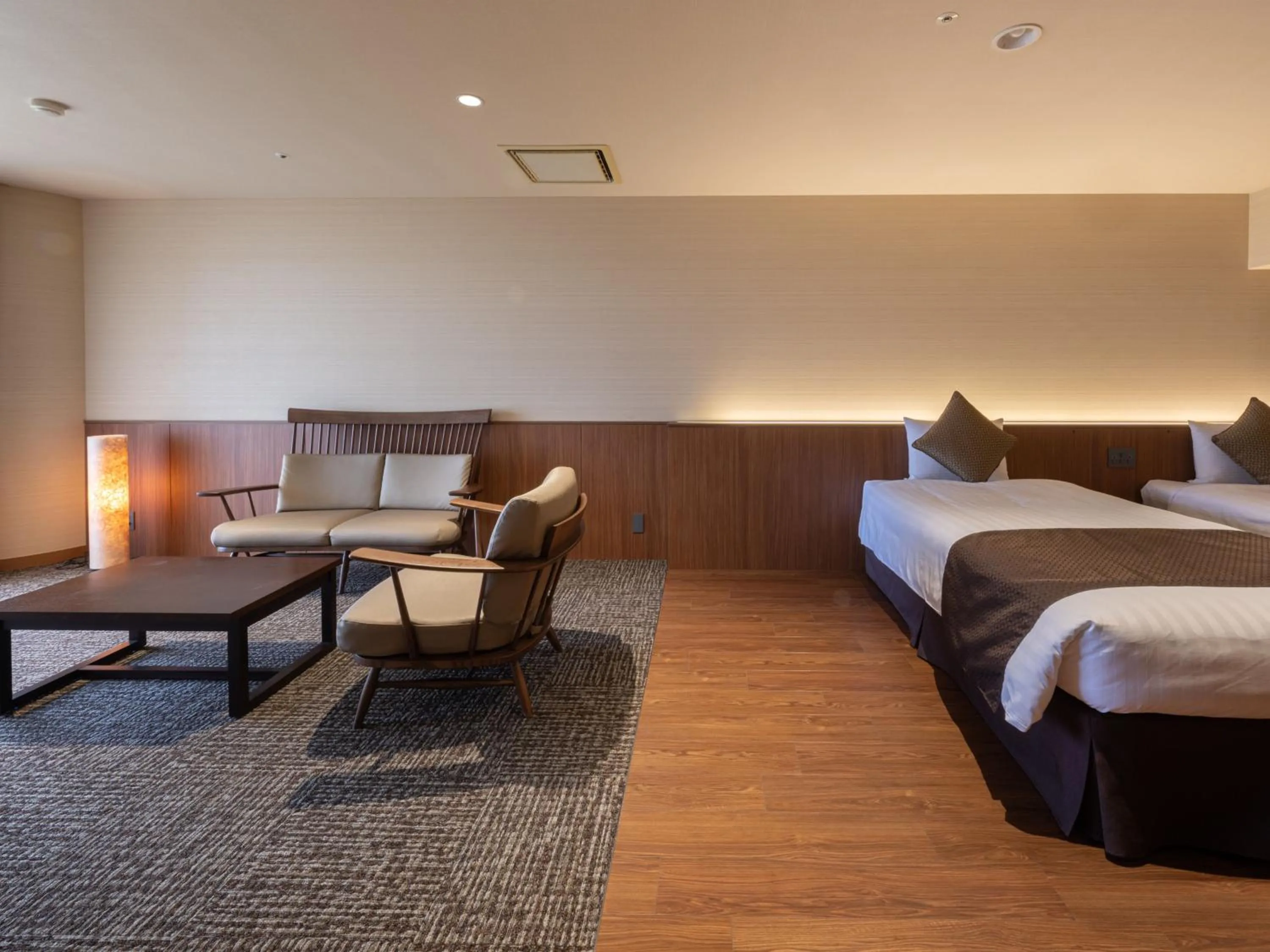 Photo of the whole room, Bed in KAMENOI HOTEL Atami