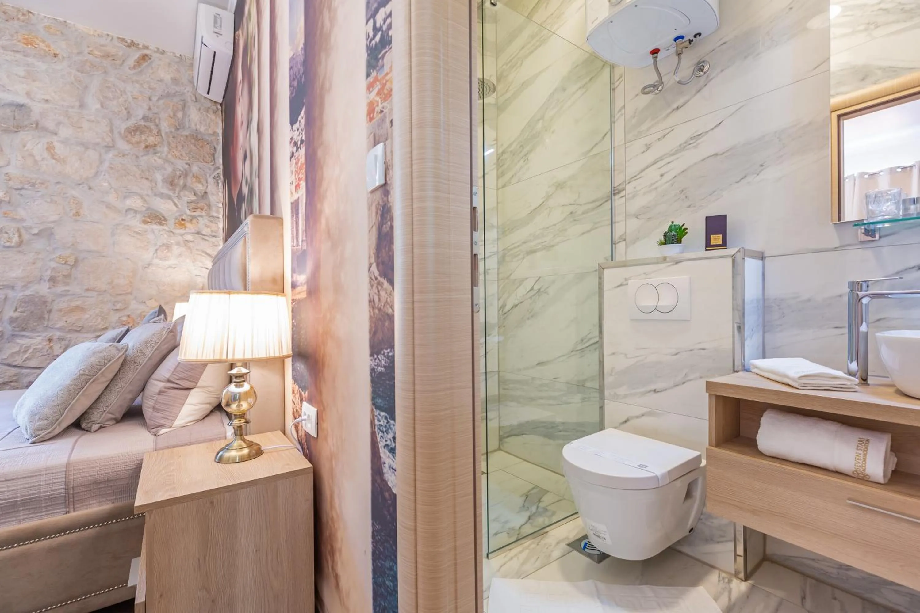 Toilet in Seven Stars Accommodation Dubrovnik