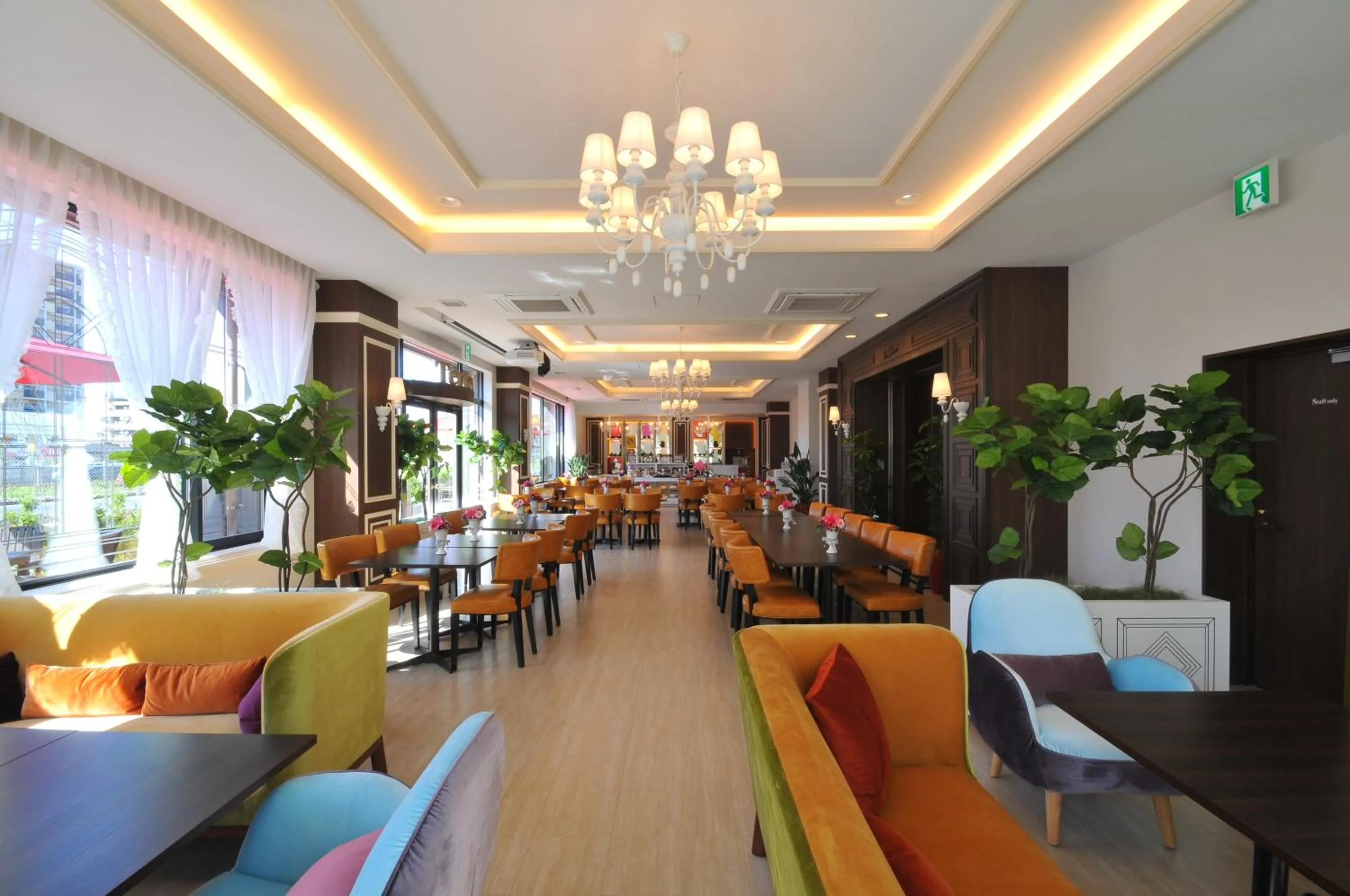 Restaurant/places to eat in Grand Park Hotel The Luxueux Minami Kashiwa