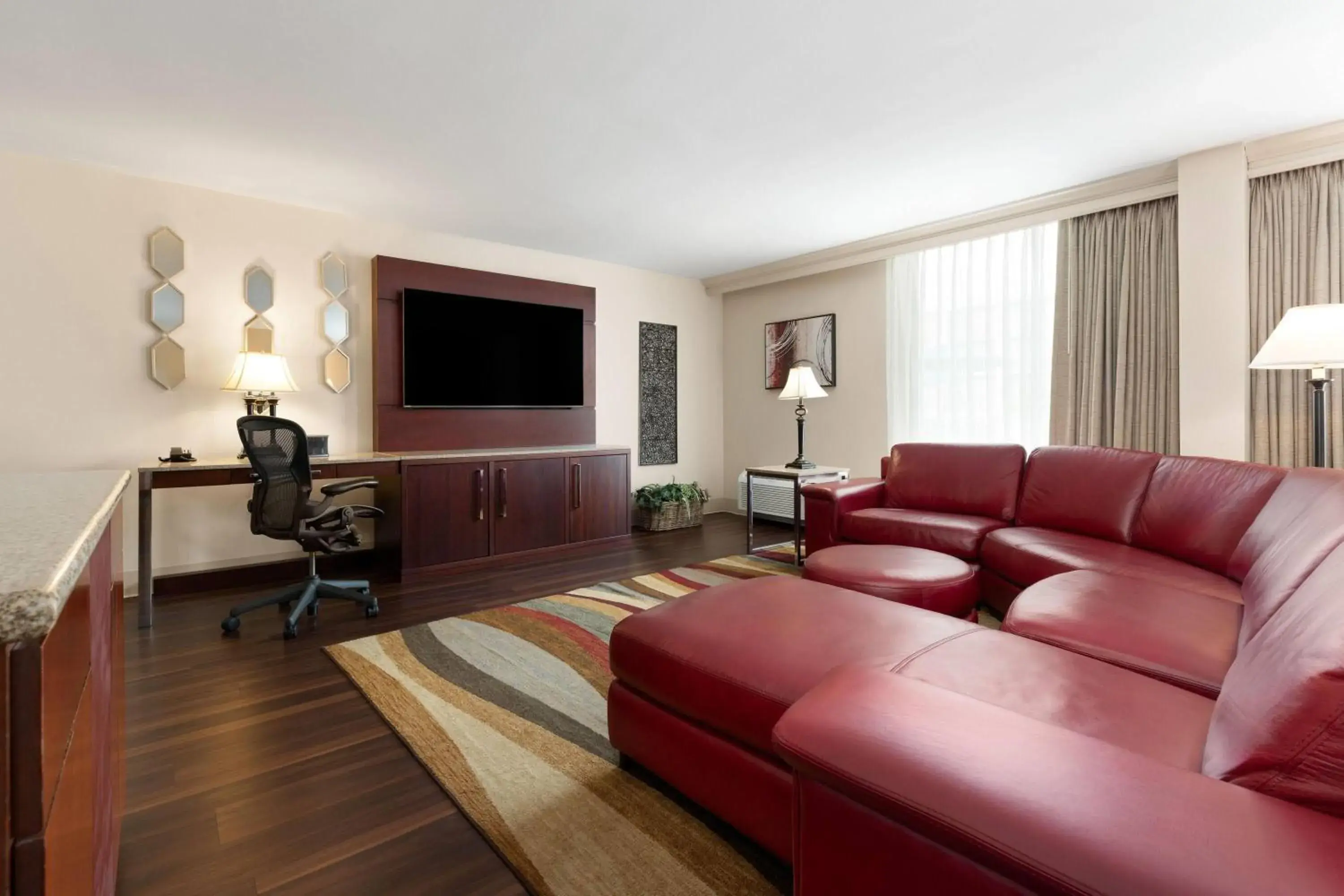 Wellness, 1 King Bed, Presidential Suite, Non-Smoking in Wyndham Riverfront Hotel Wellness, 1 King Bed, Presidential Suite, Non-Smoking in Wyndham Riverfront Hotel