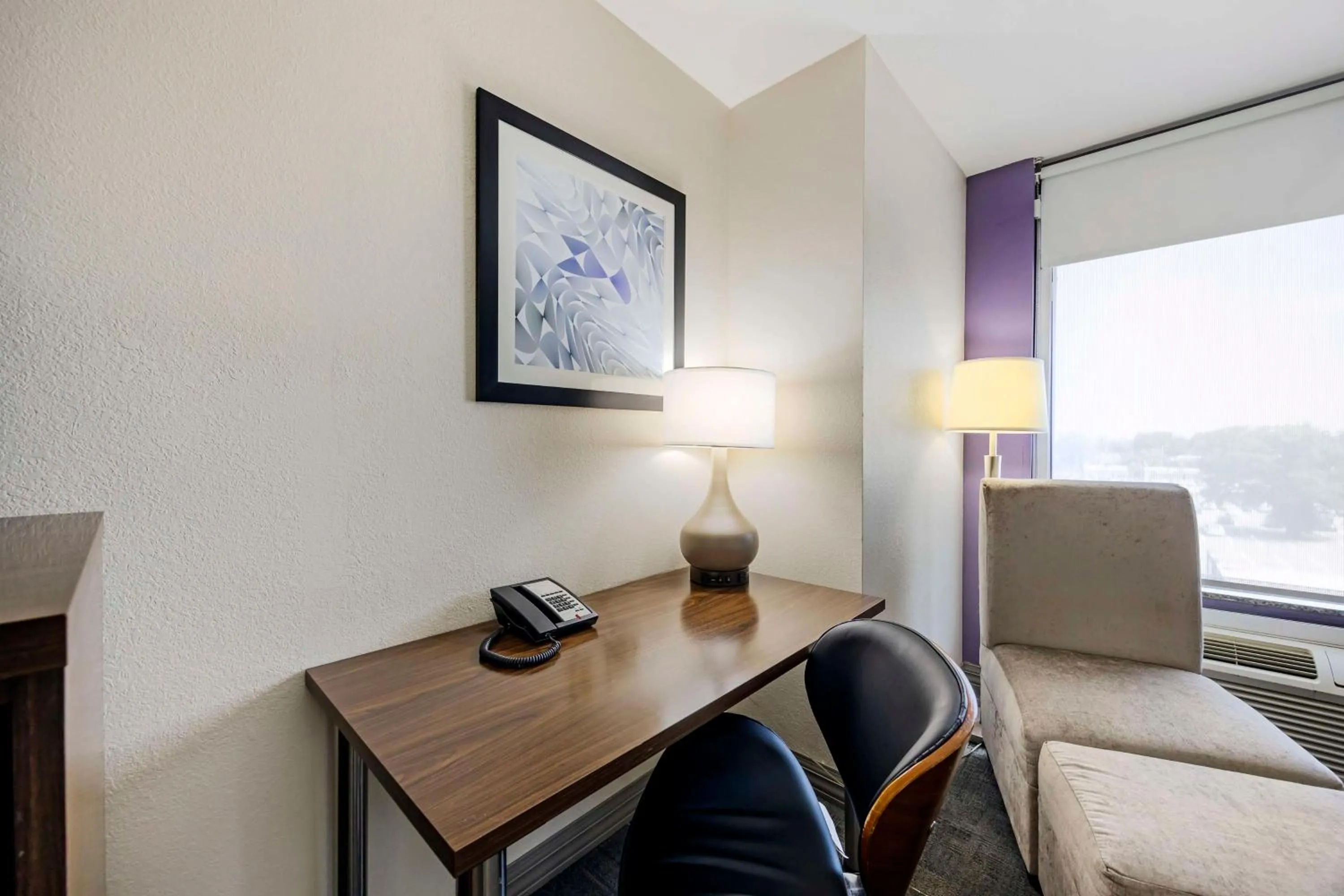 Bedroom in Best Western Plus Gen X Inn