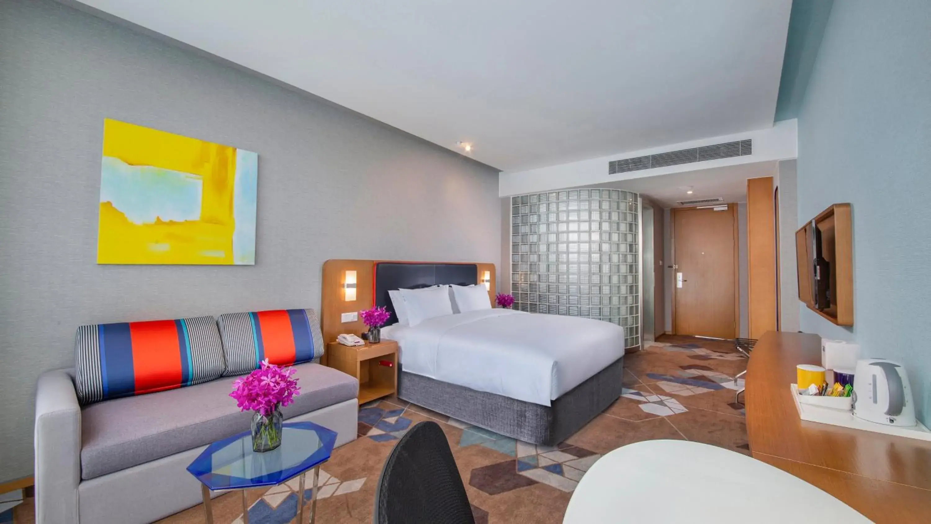 Standard King Room in Holiday Inn Express Mianyang High-Tech Zone by IHG Standard King Room in Holiday Inn Express Mianyang High-Tech Zone by IHG