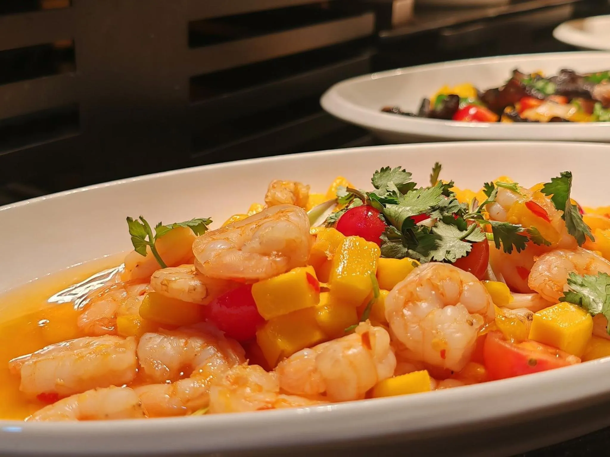 Restaurant/places to eat in HUALUXE Wuhu