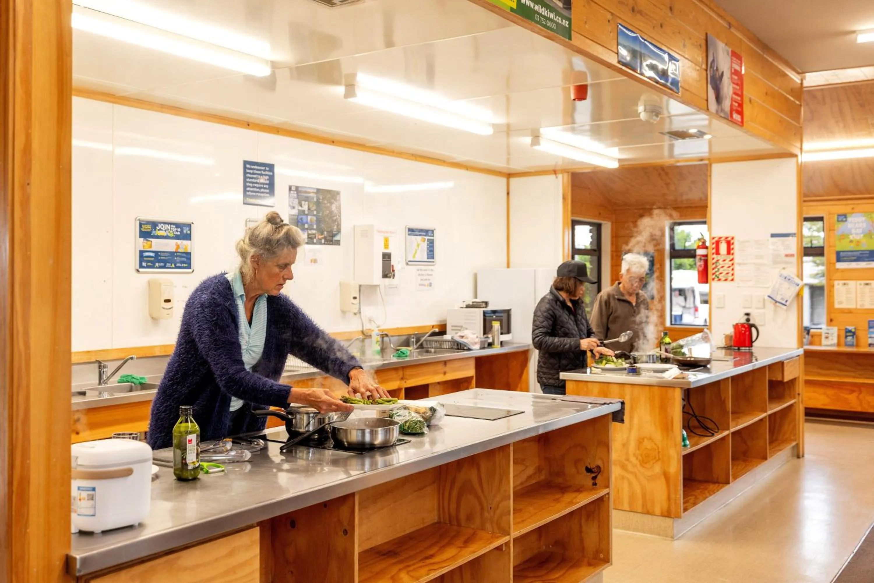 Food and drinks in Fox Glacier TOP 10 Holiday Park & Motels