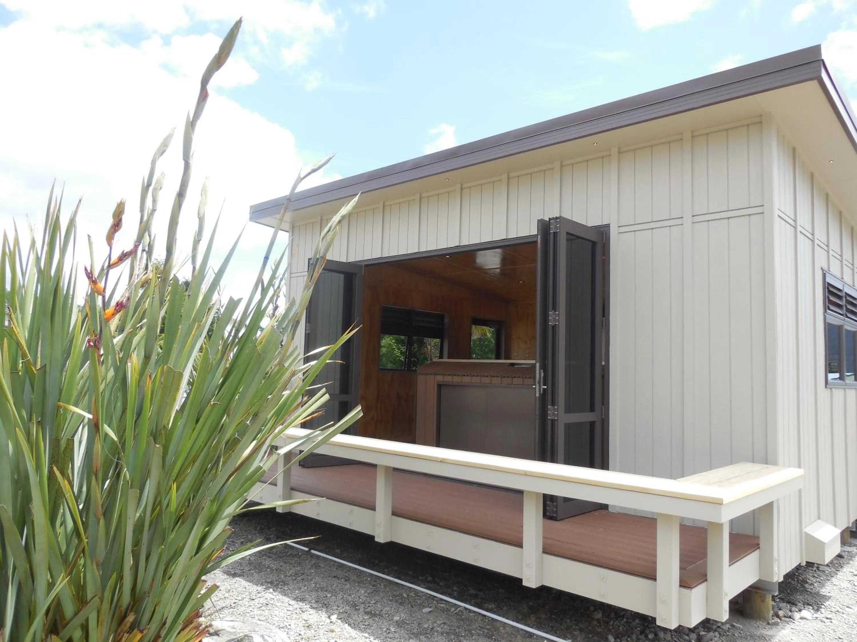 Hot Tub in Fox Glacier TOP 10 Holiday Park & Motels