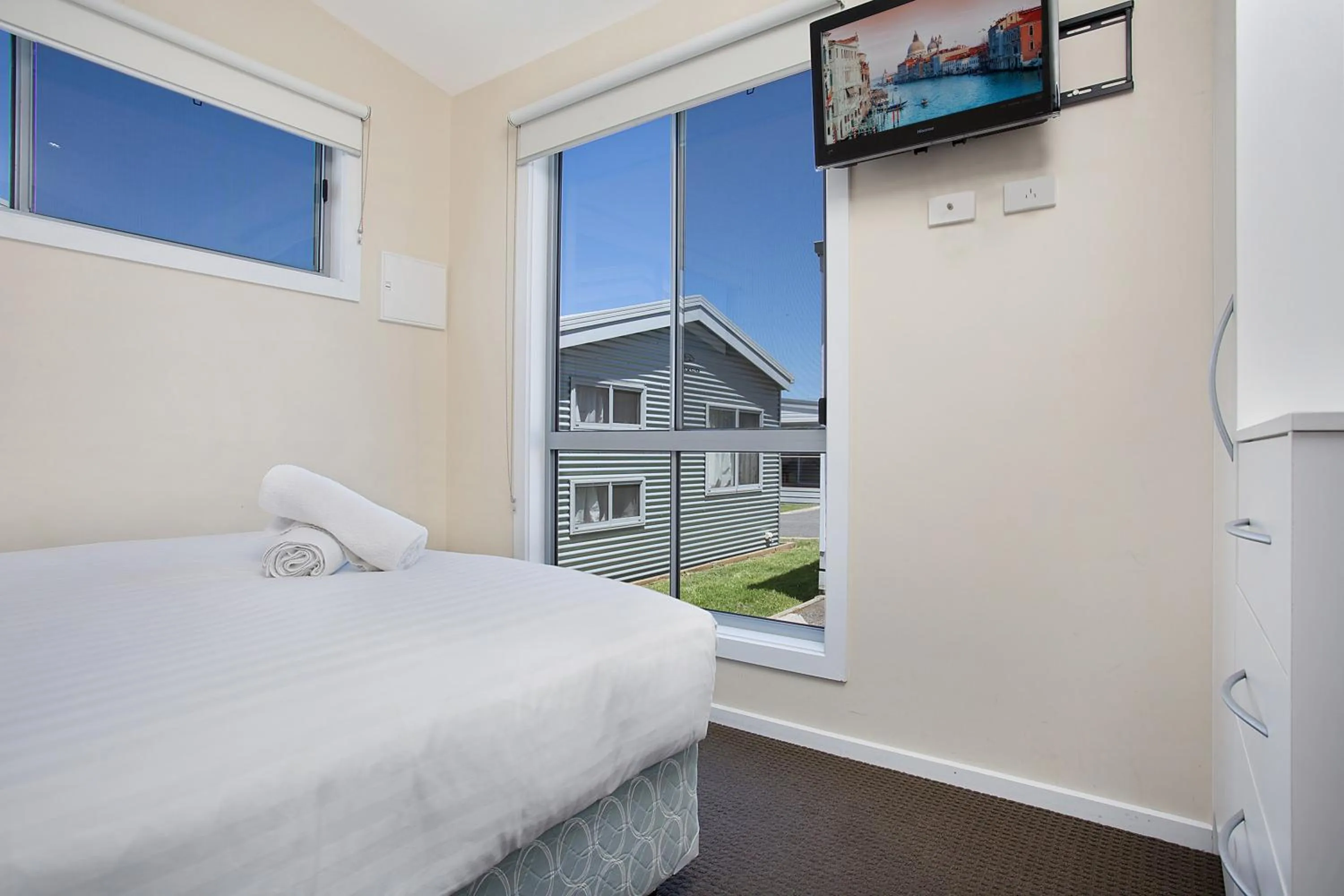 TV and multimedia, Bed in Portland Holiday Village