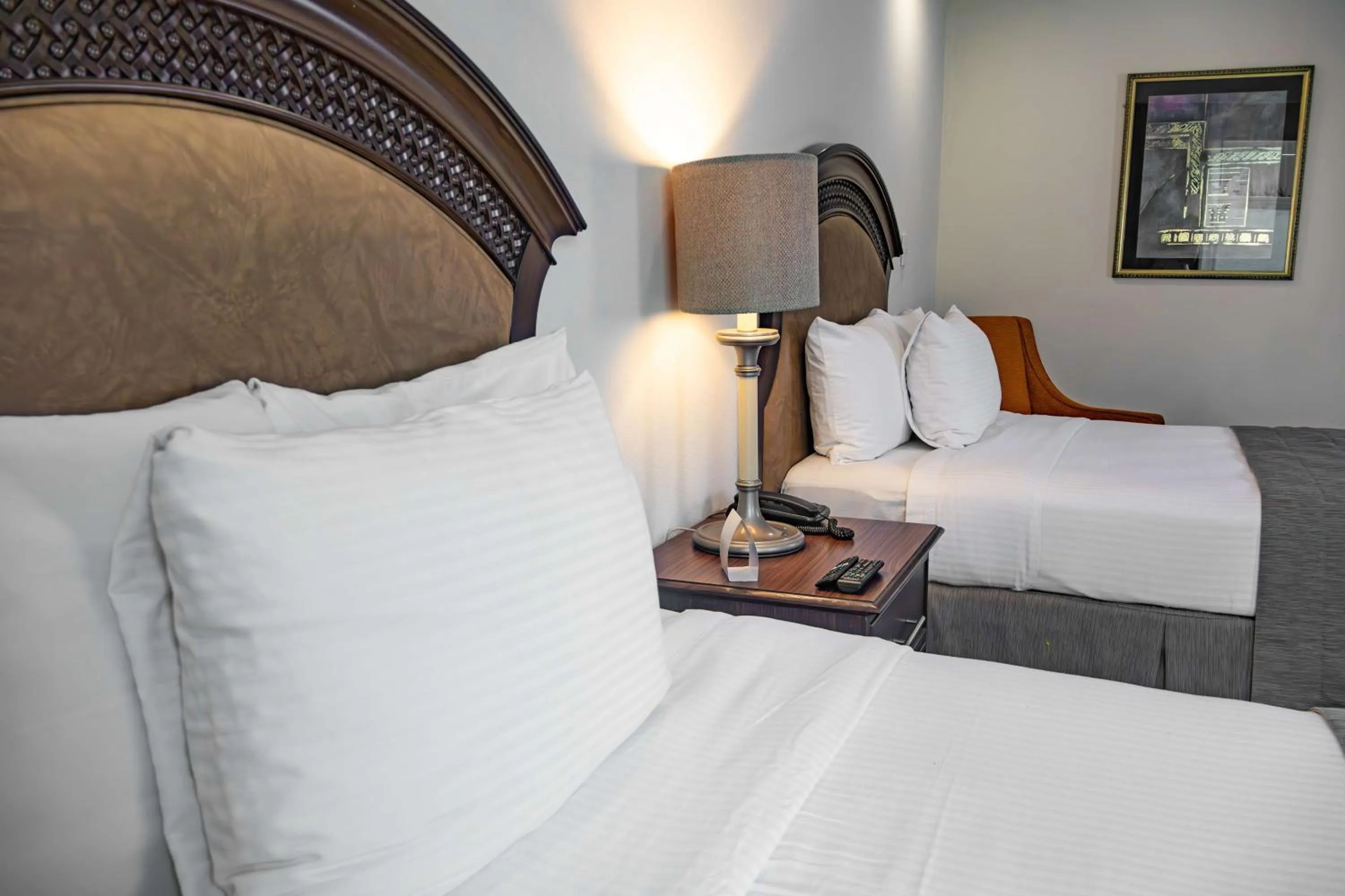 Photo of the whole room, Bed in Best Western PLUS Monterrey Colón